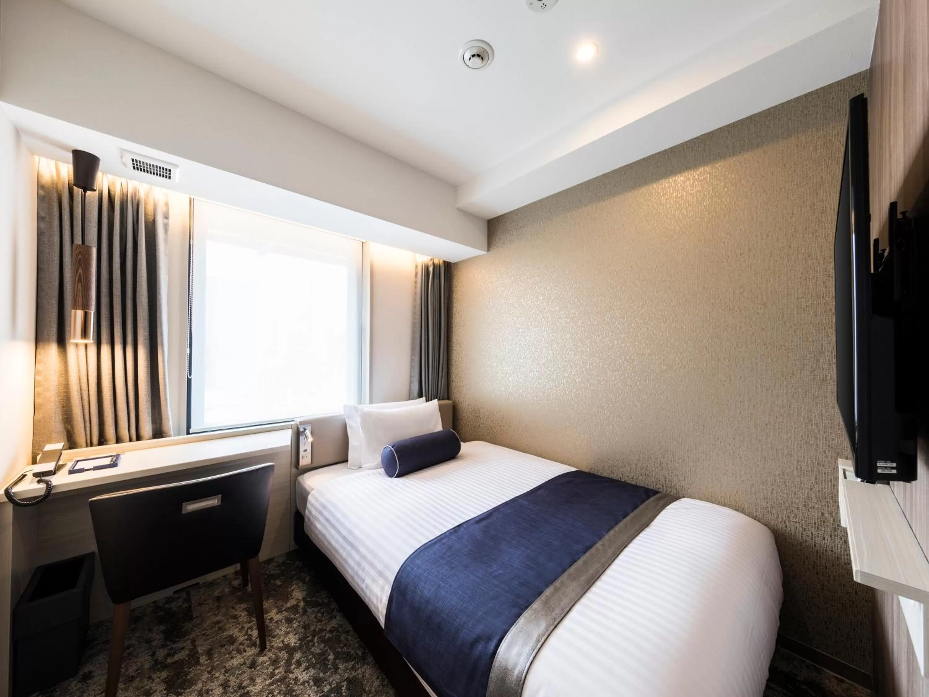 Single Room - single occupancy - Electronic Cigarets in The Rise Osaka Kitashinchi