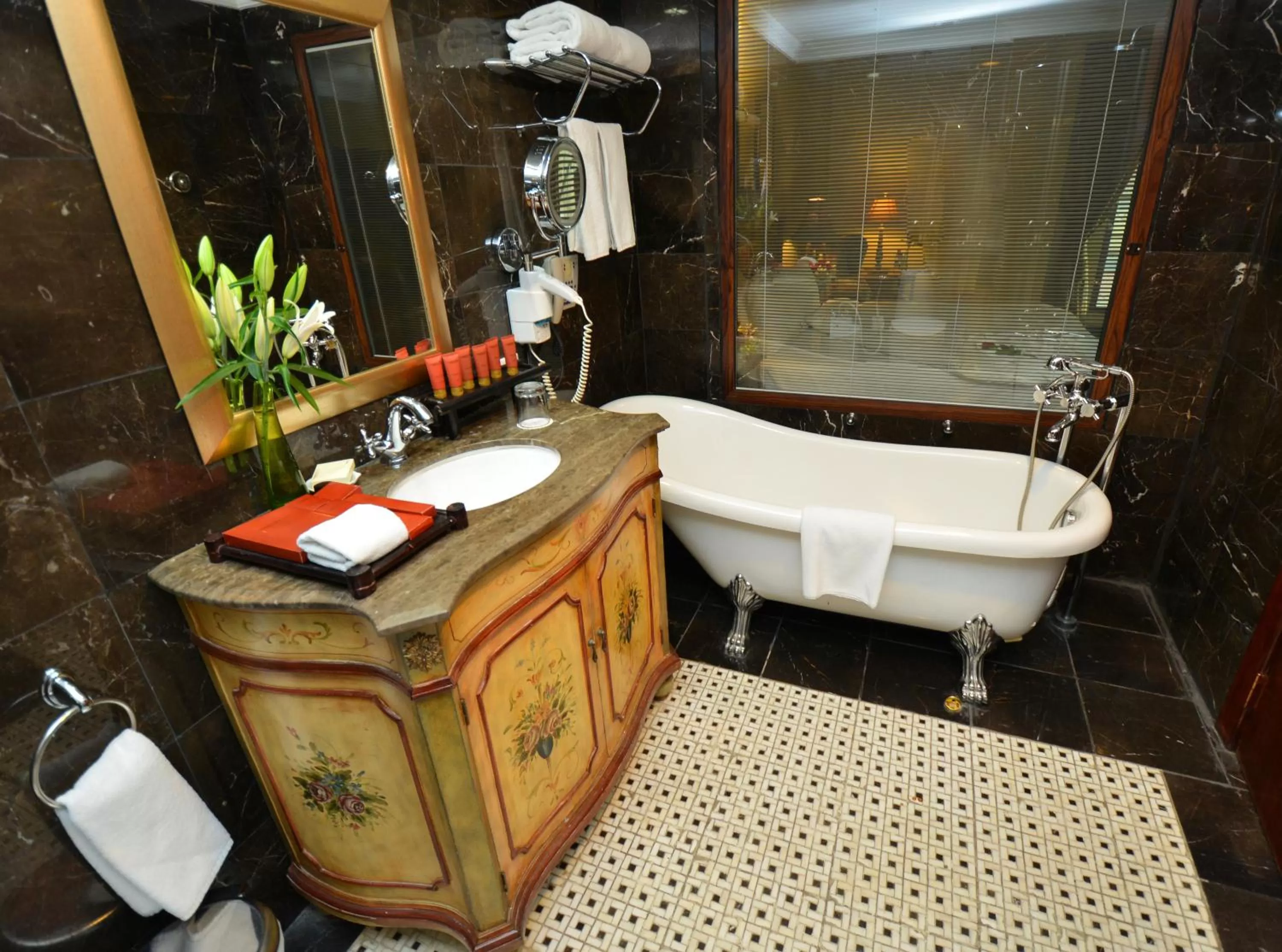 Presidential Suite with Private Swimming Pool in The Convention Center & Royal Suites Hotel