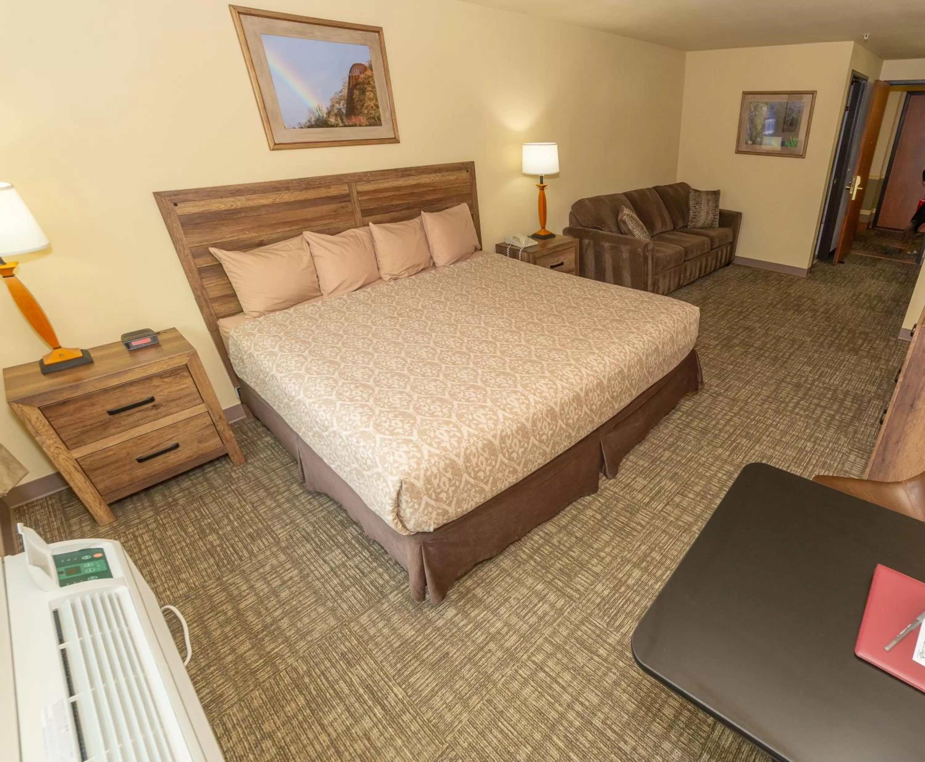 King Room - Non-Smoking in Clatskanie River Inn