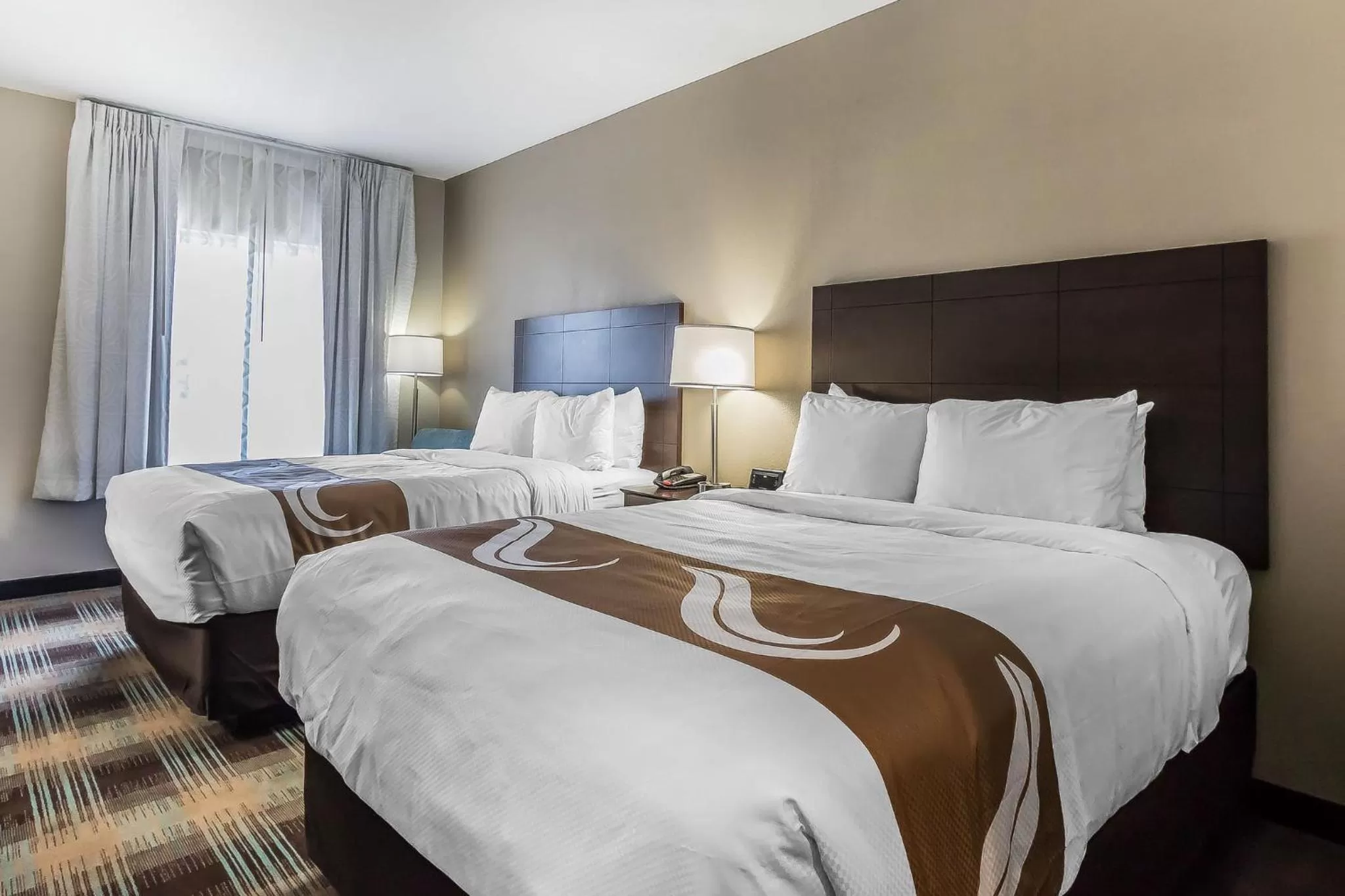 Queen Room with Two Queen Beds - Non-Smoking in Quality Inn Pleasant View