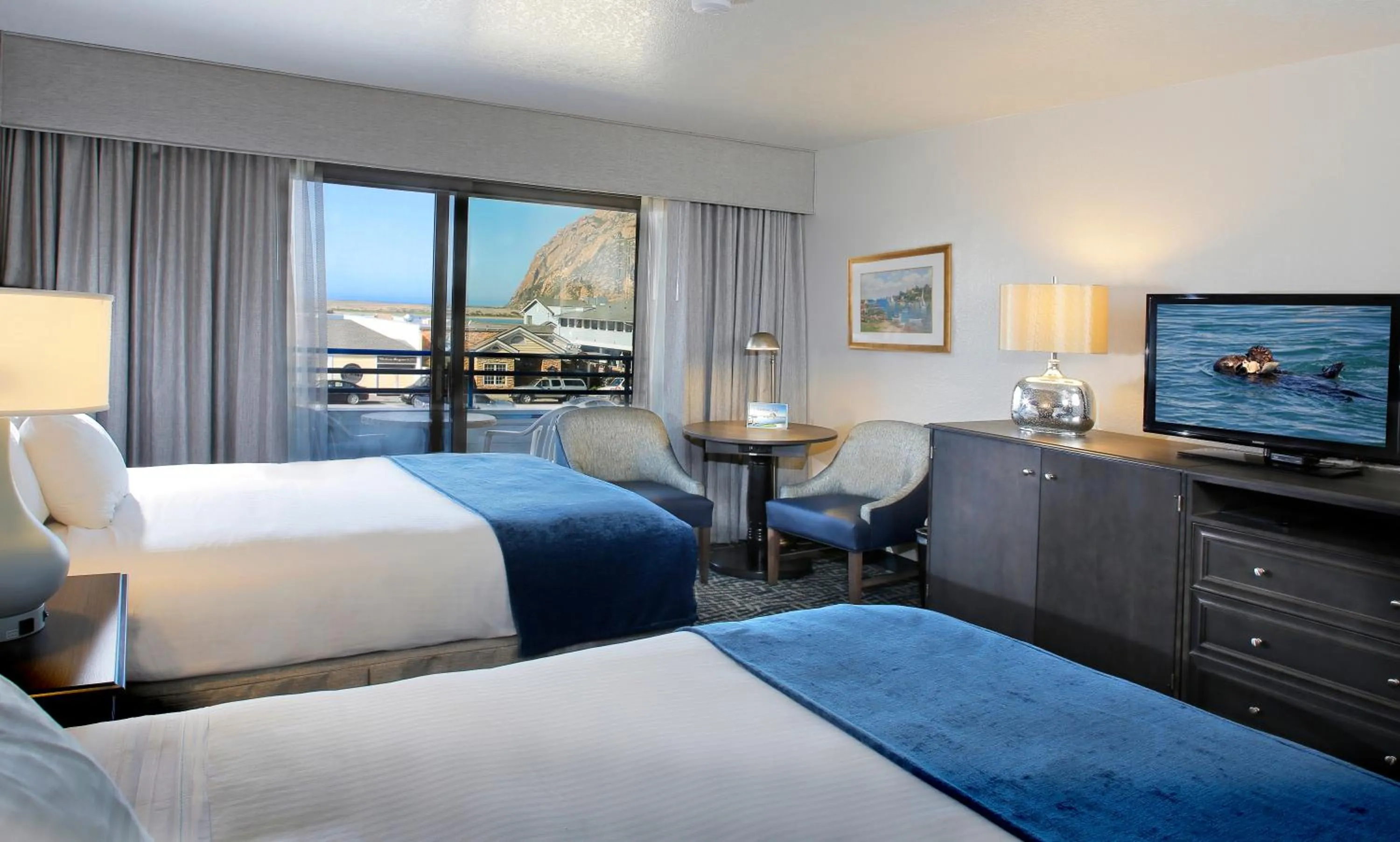 Bay View with Two Queen Beds - Stairs Only in Blue Sail Inn