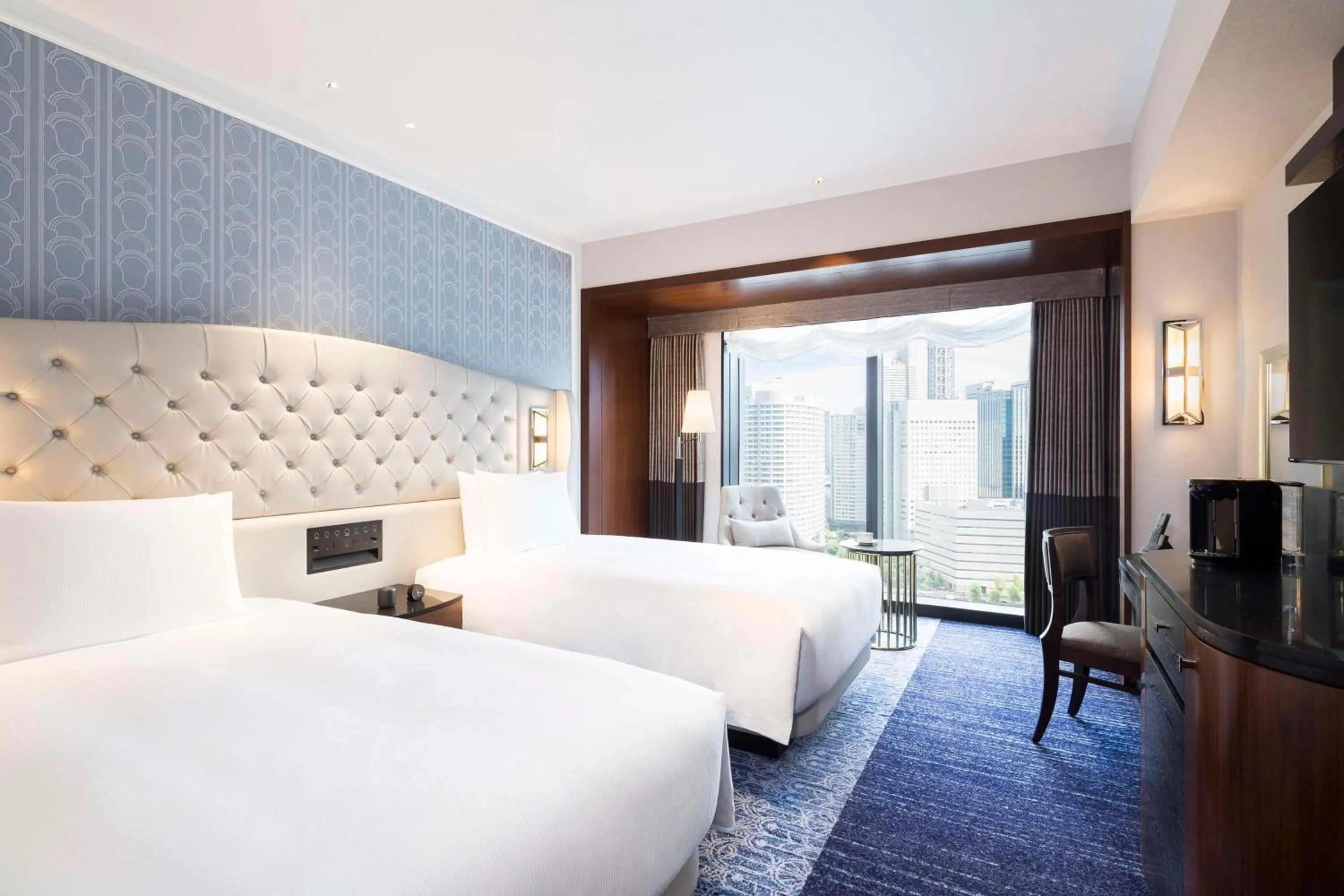 Deluxe Twin Room High Floor in Hilton Yokohama