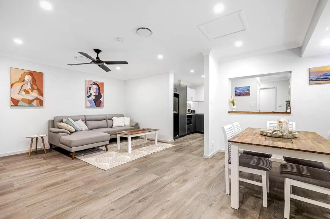 Garden Fully Equipped Two Bedroom Apartment in Tiarri Terrigal