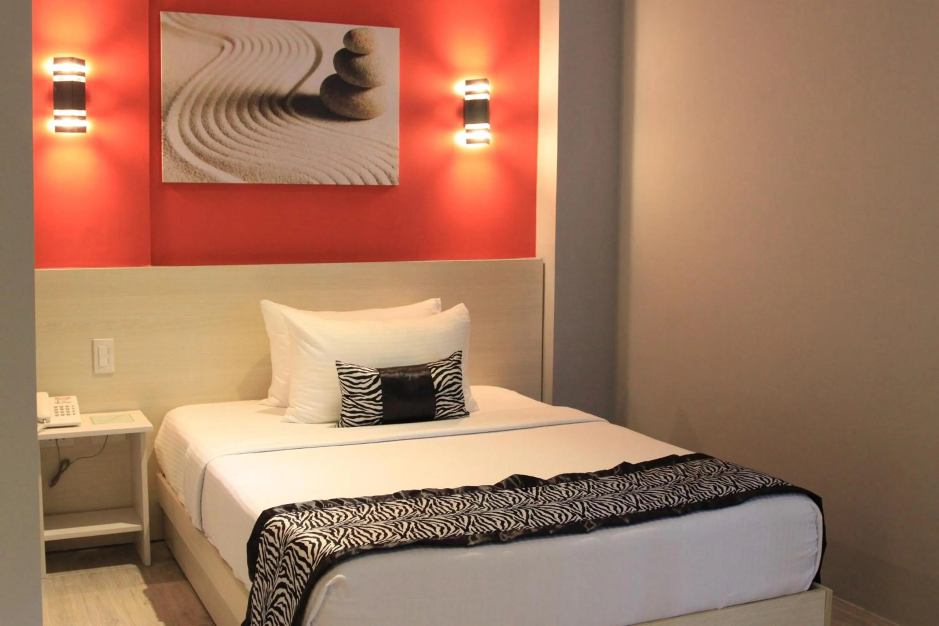 Superior Double Room in Sumo Asia Hotels - Davao