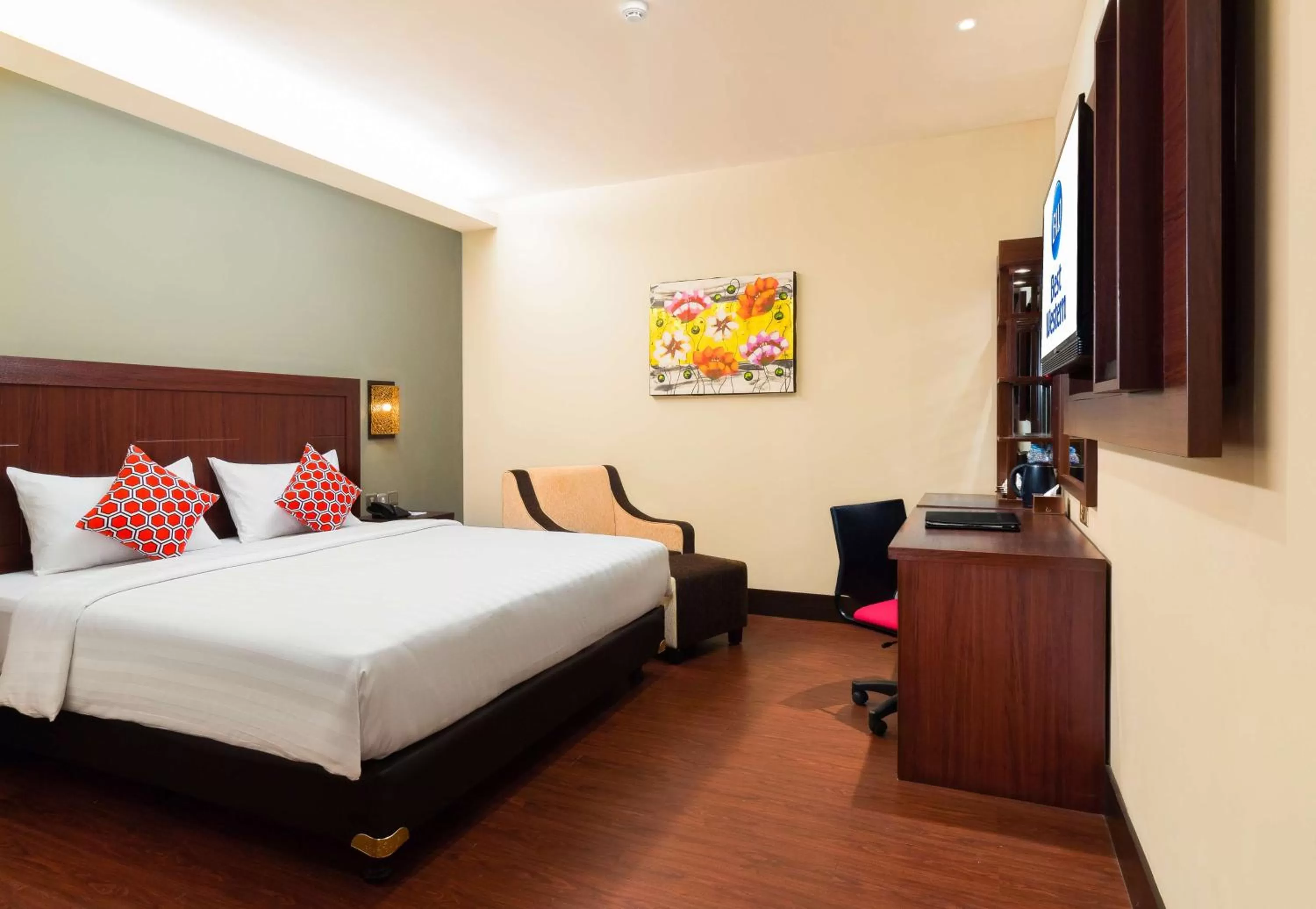 Deluxe Double Room - No Window/Non-Smoking in Best Western Senayan