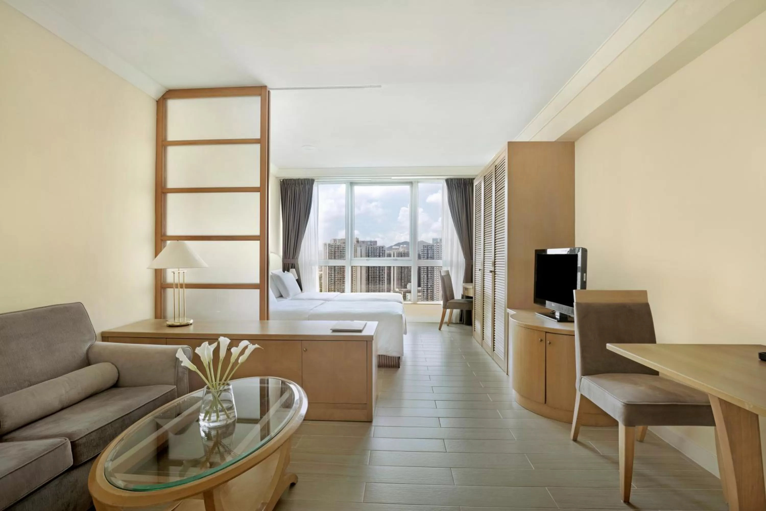 Deluxe Double or Twin Room in Harbour Plaza Resort City
