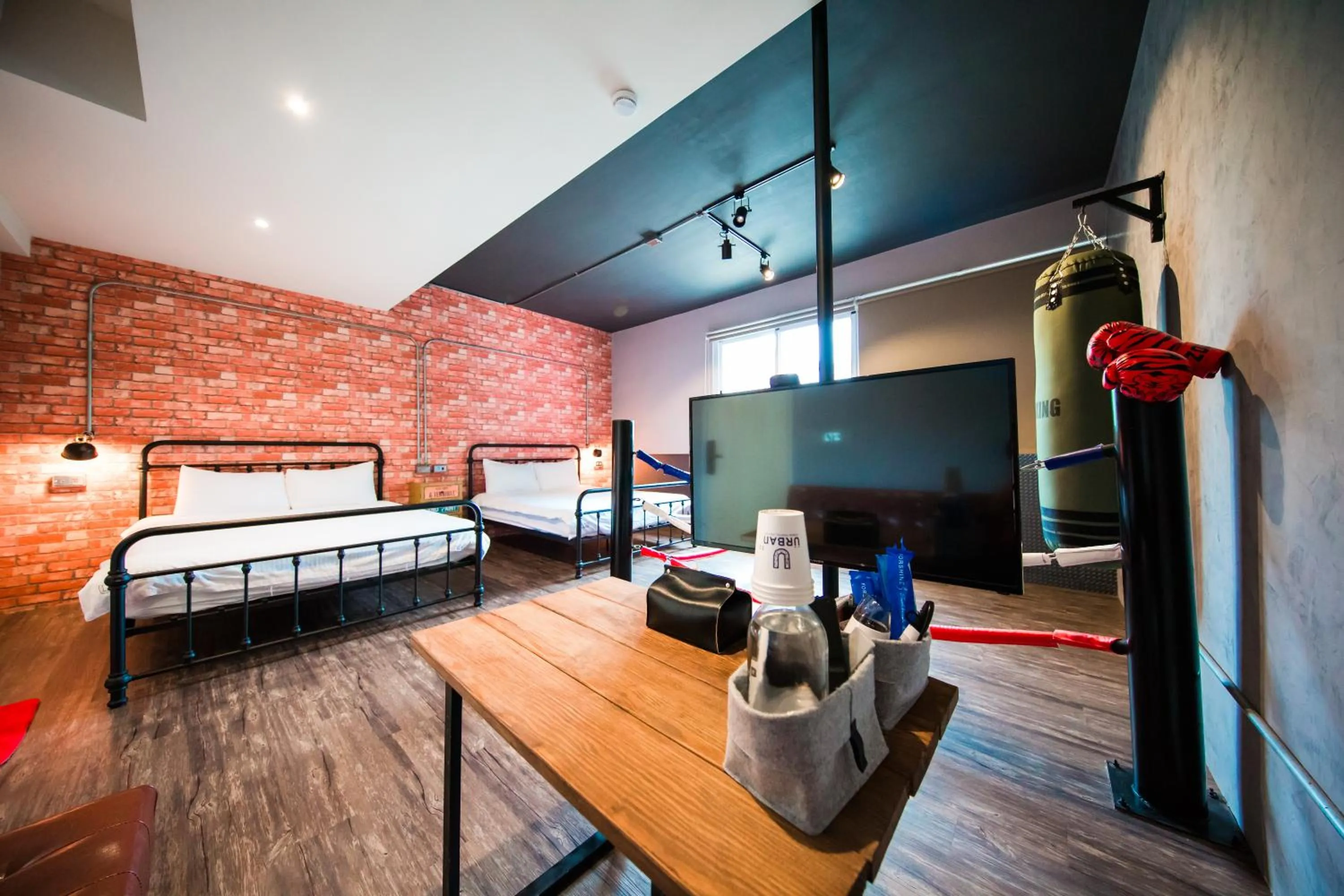 Superior Quadruple Room in Urban