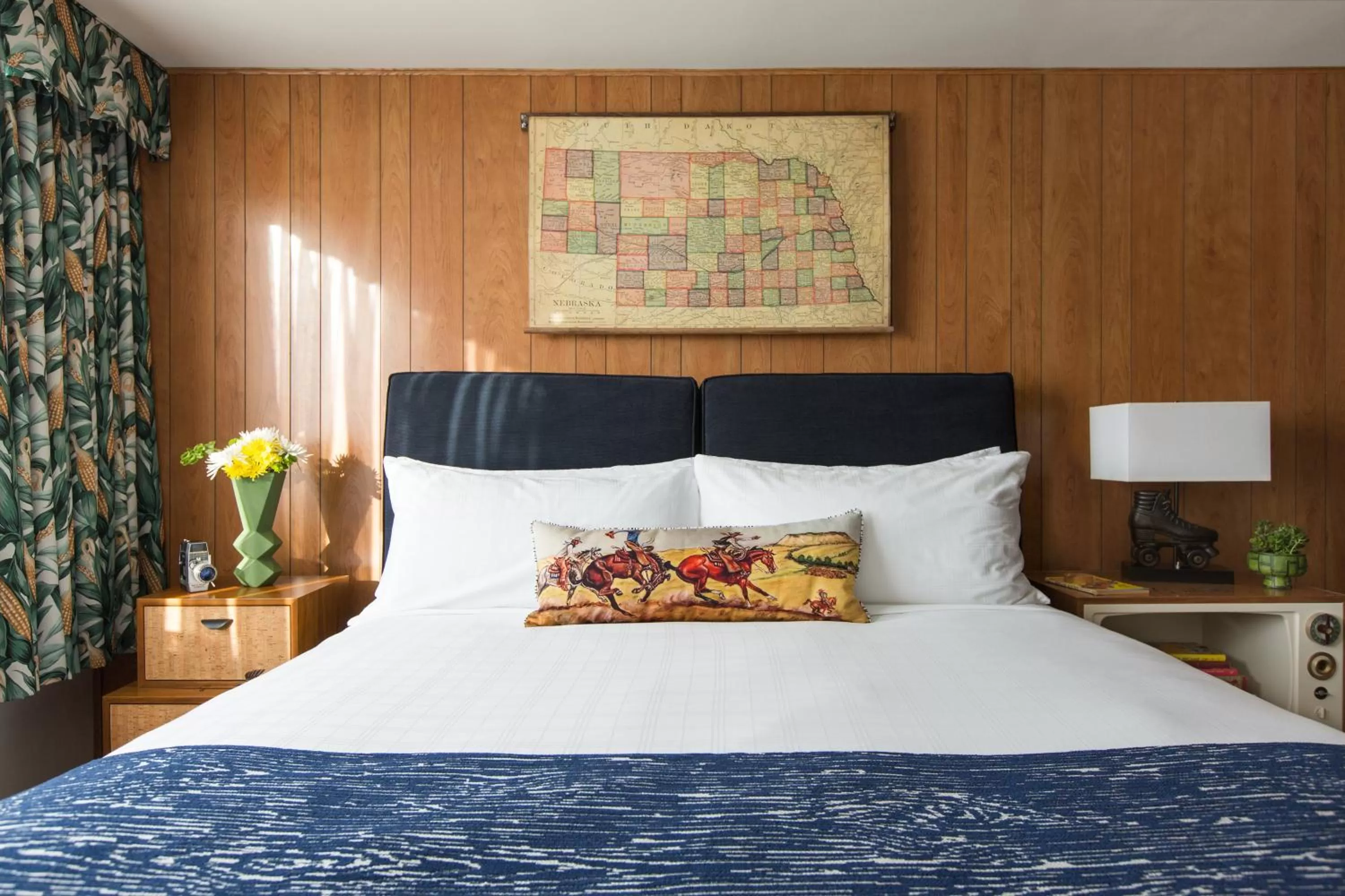 King Room in Graduate by Hilton Lincoln