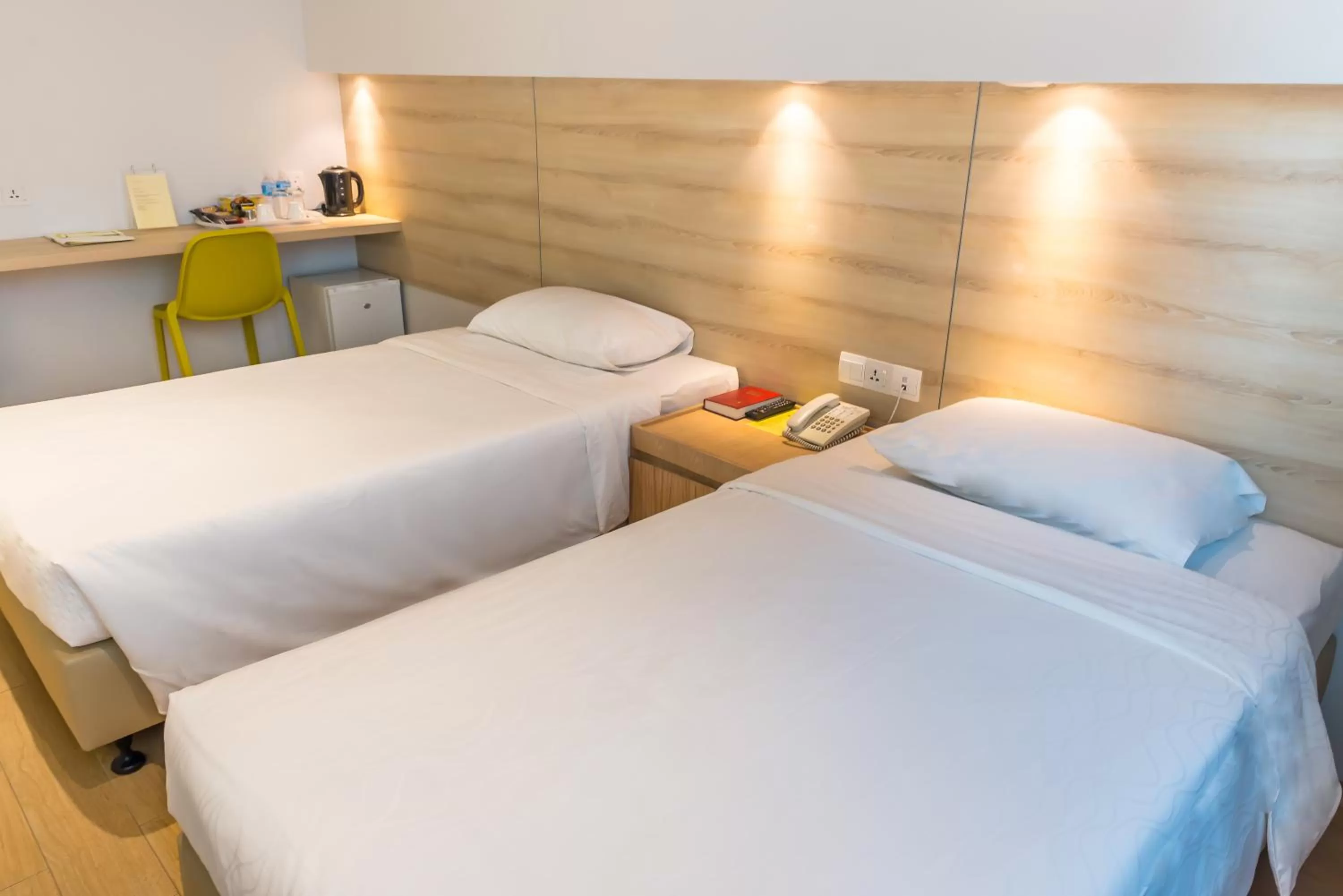 Deluxe Double or Twin Room in Summer View Hotel