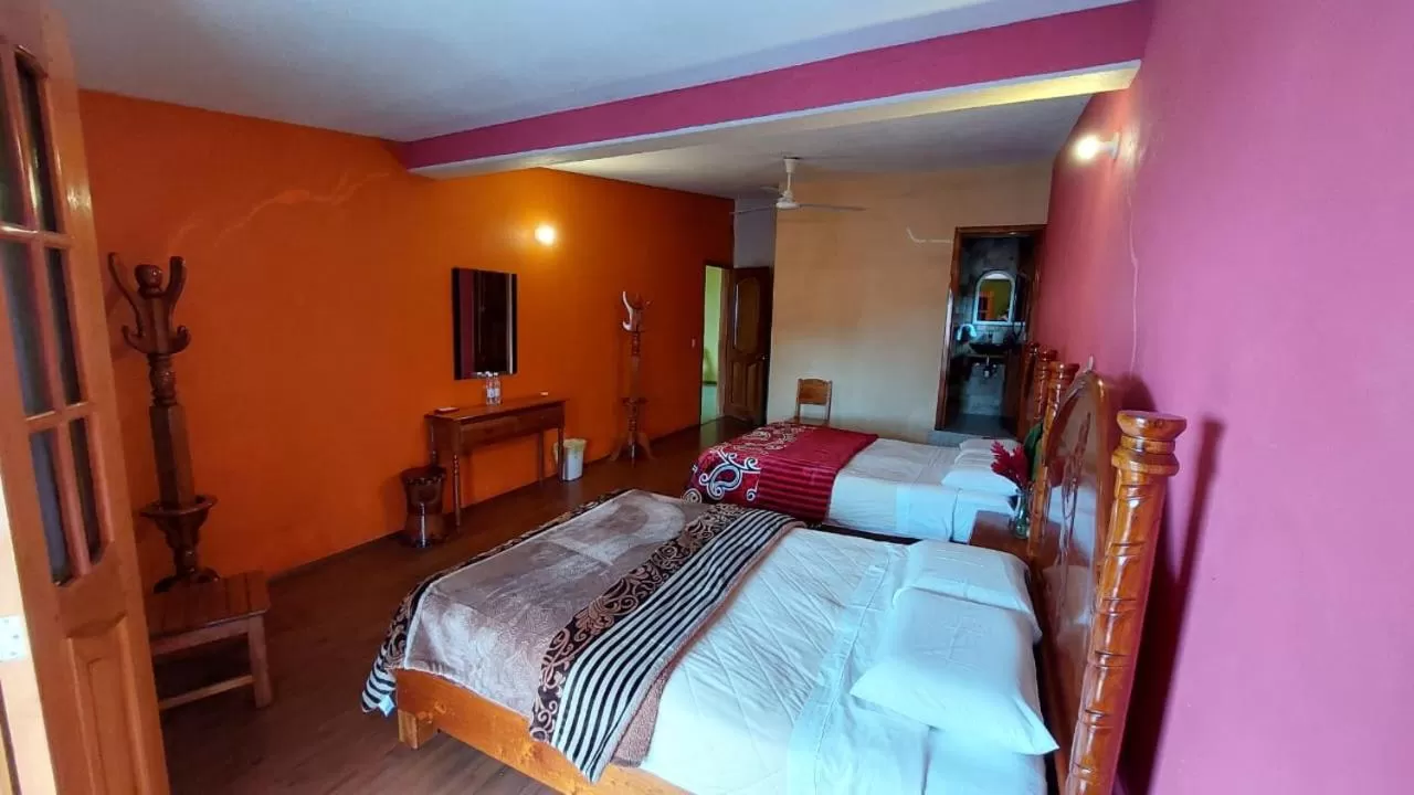 Twin Room in Posada El Volador