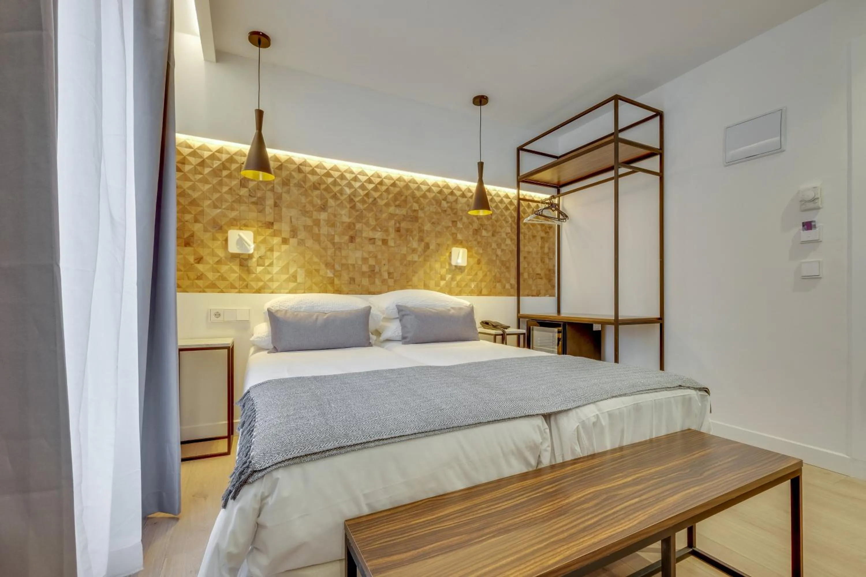 Standard Twin Room in Hotel Beausejour