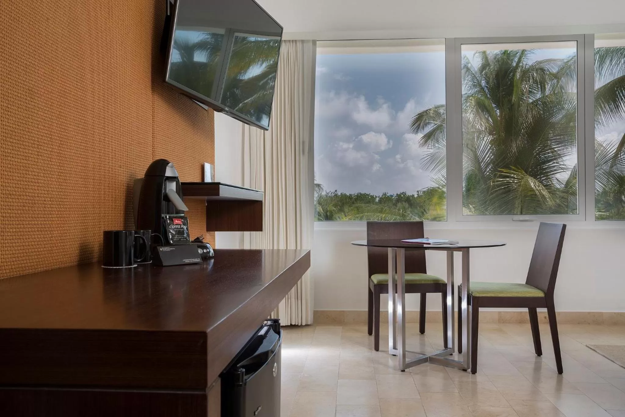 Classic King Room with Ocean View in Presidente InterContinental Cancun Resort