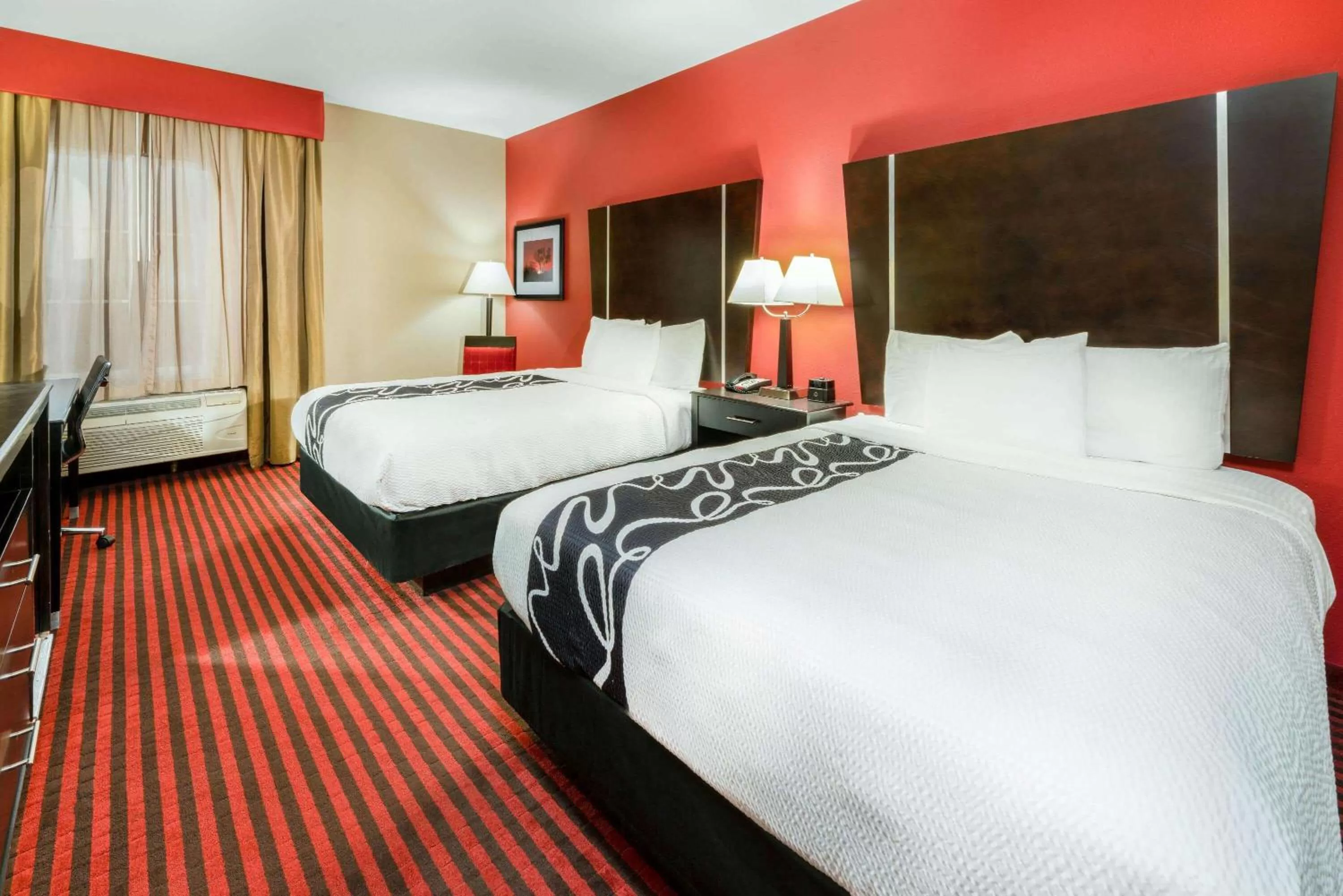 Queen Room with Two Queen Beds - Non-Smoking in La Quinta by Wyndham Boutte