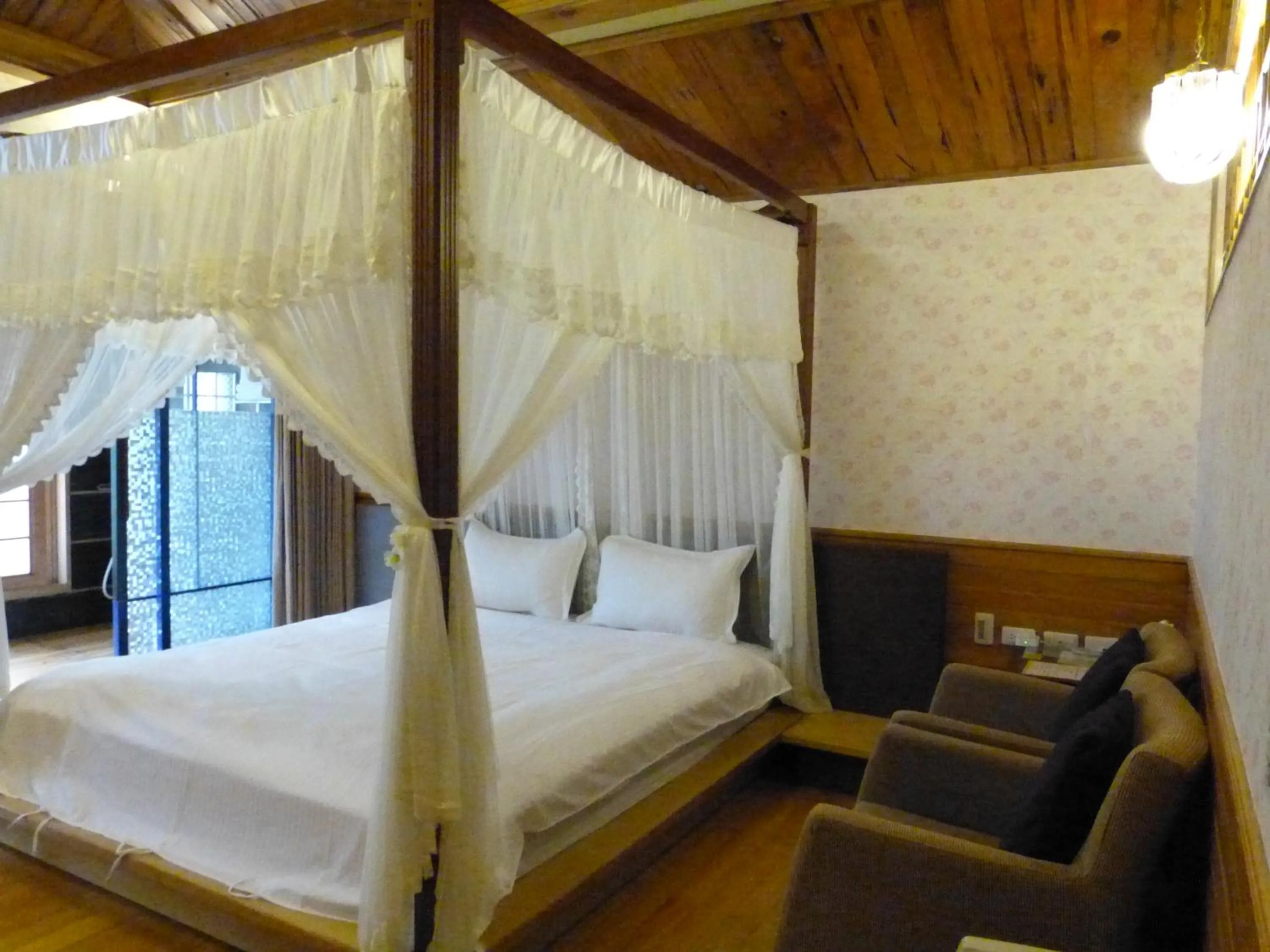 Luxury Double Room in Full Moon Spa