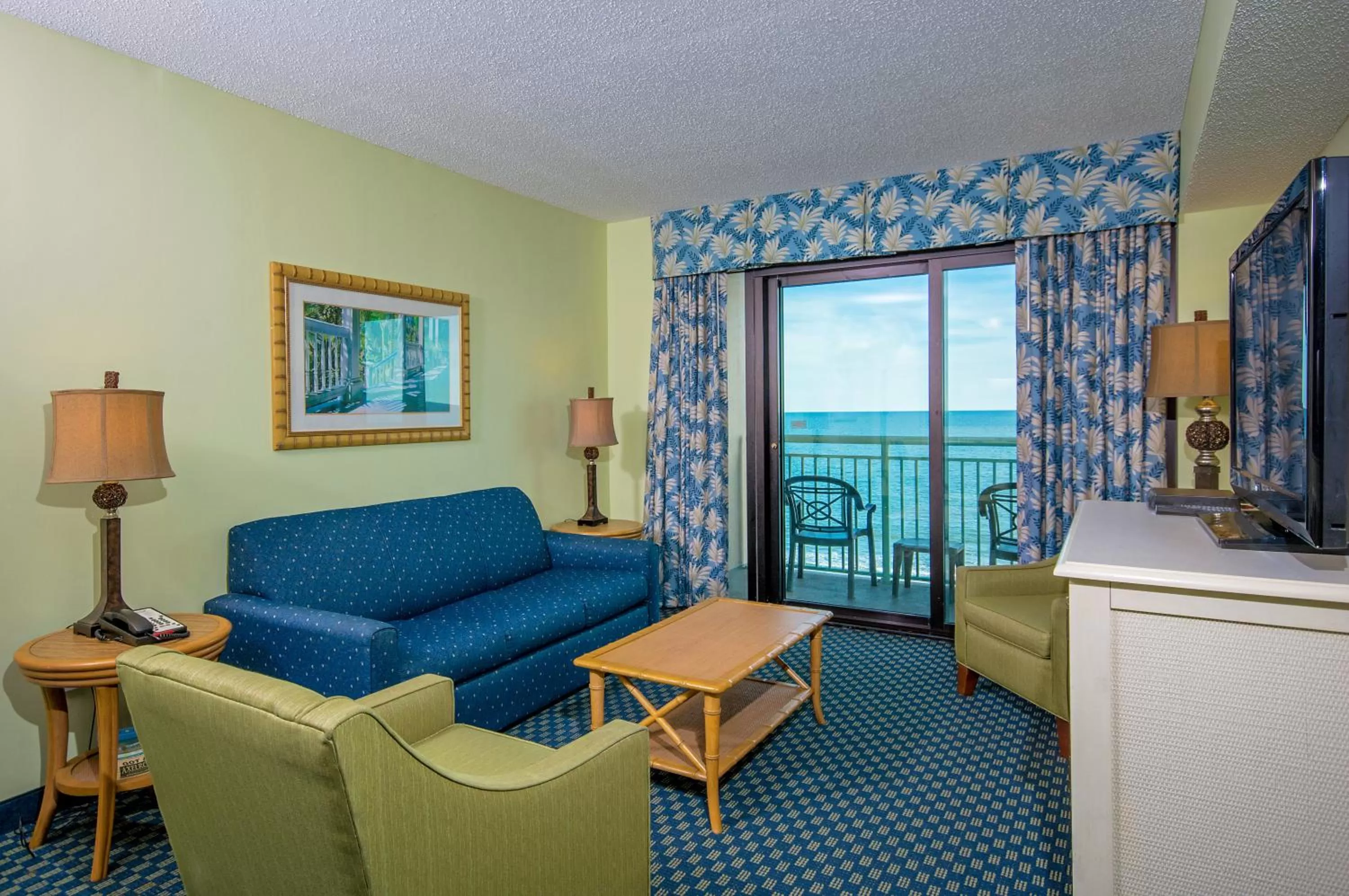 Oceanfront Three Bedroom Condo in Caribbean Resort Myrtle Beach