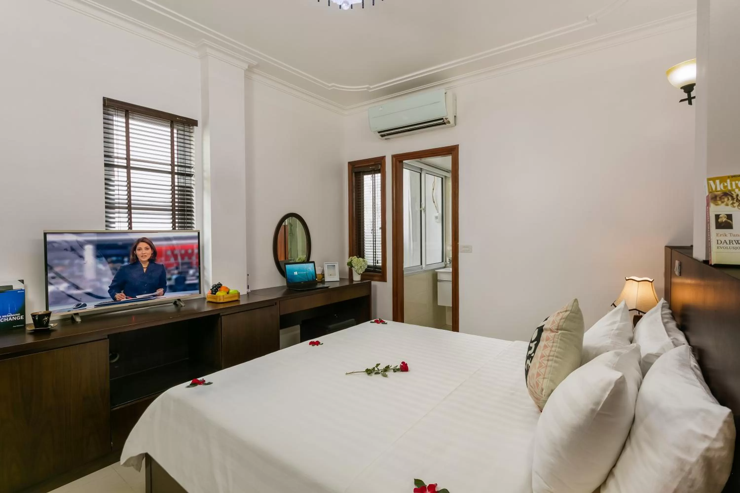 City view, Bed in Hanoi Stella Hotel