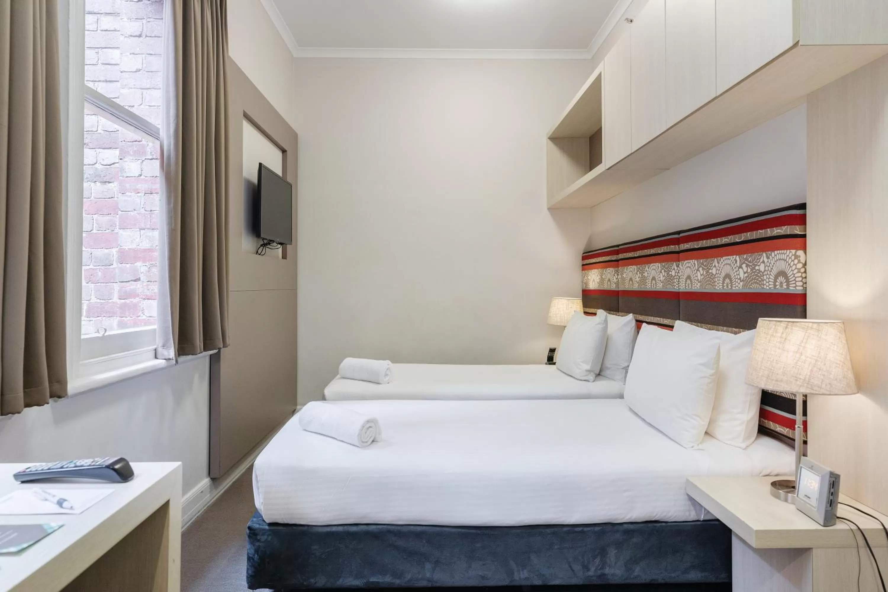 Standard Twin Room in Best Western Melbourne City