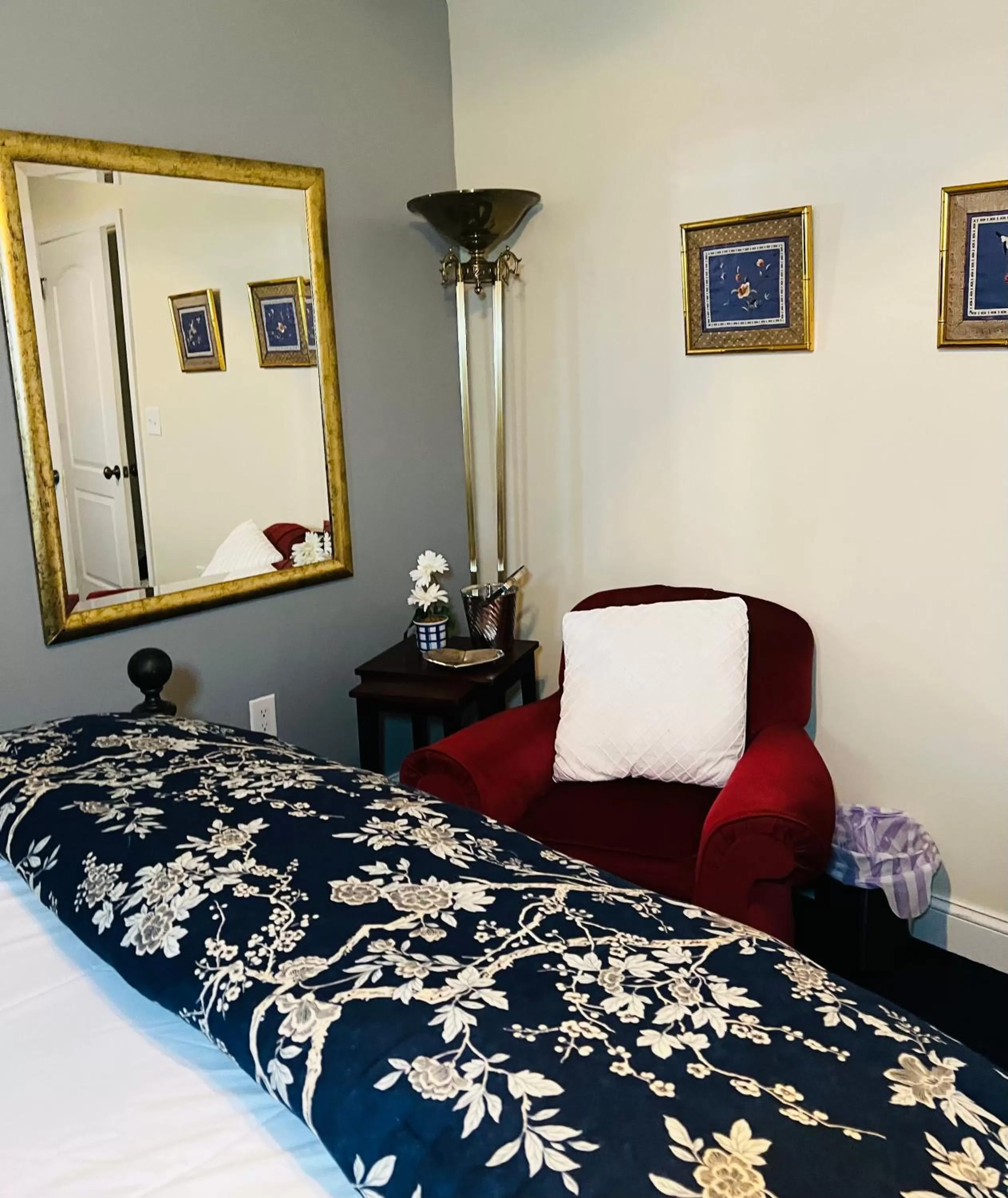 Double Room in Ma Margarets House Bed and Breakfast