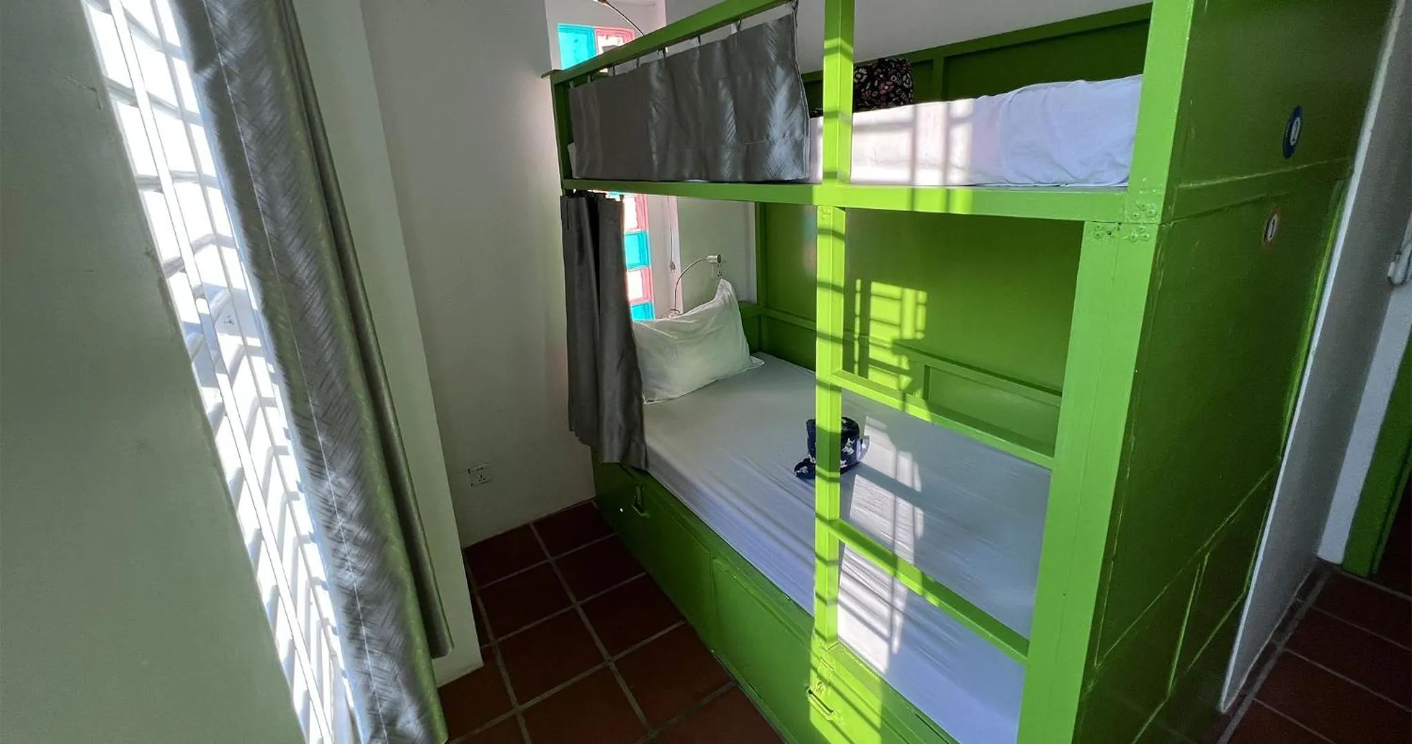 Twin Room with Shared Bathroom in The Funky Village