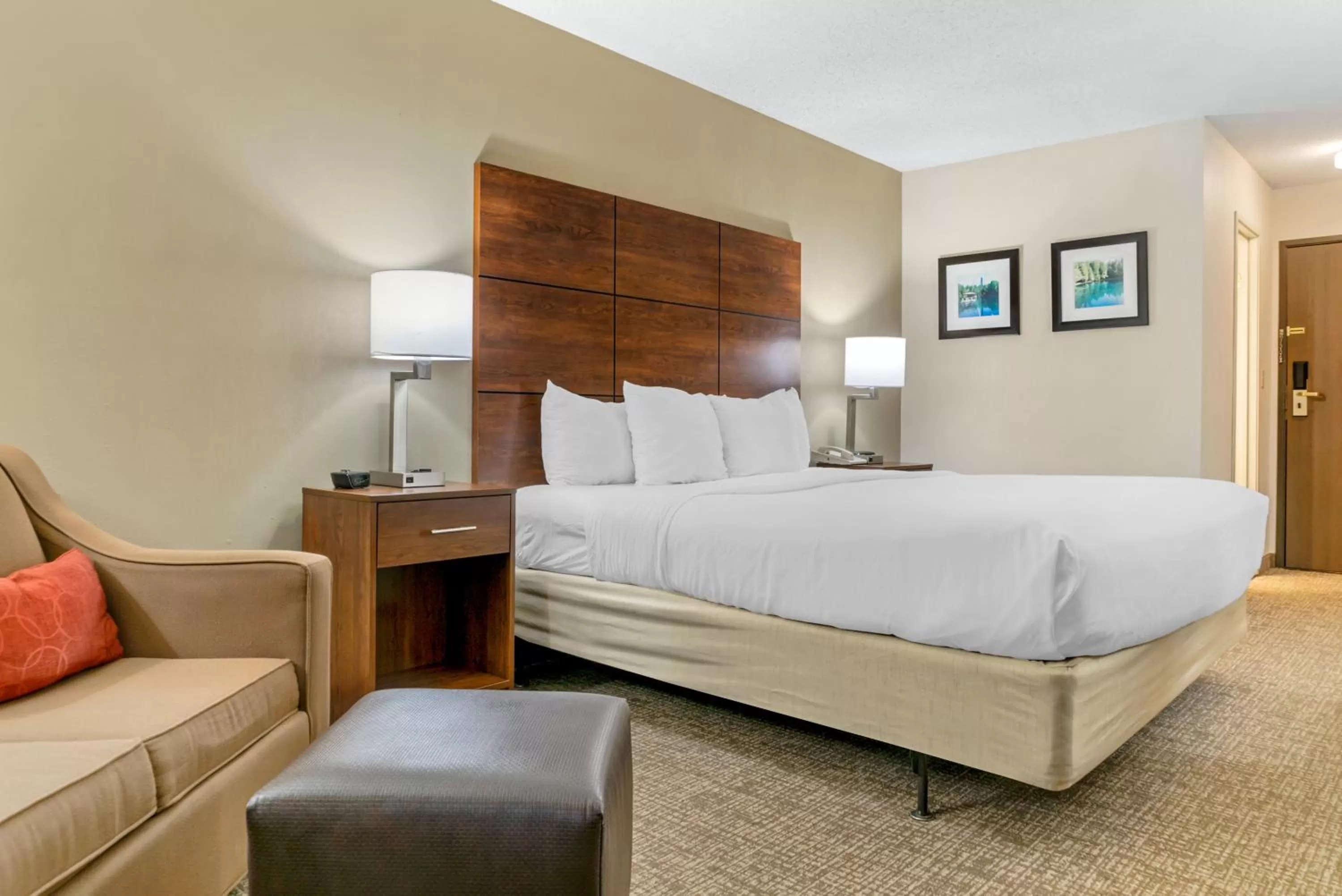 King Room - Non-Smoking in Comfort Inn