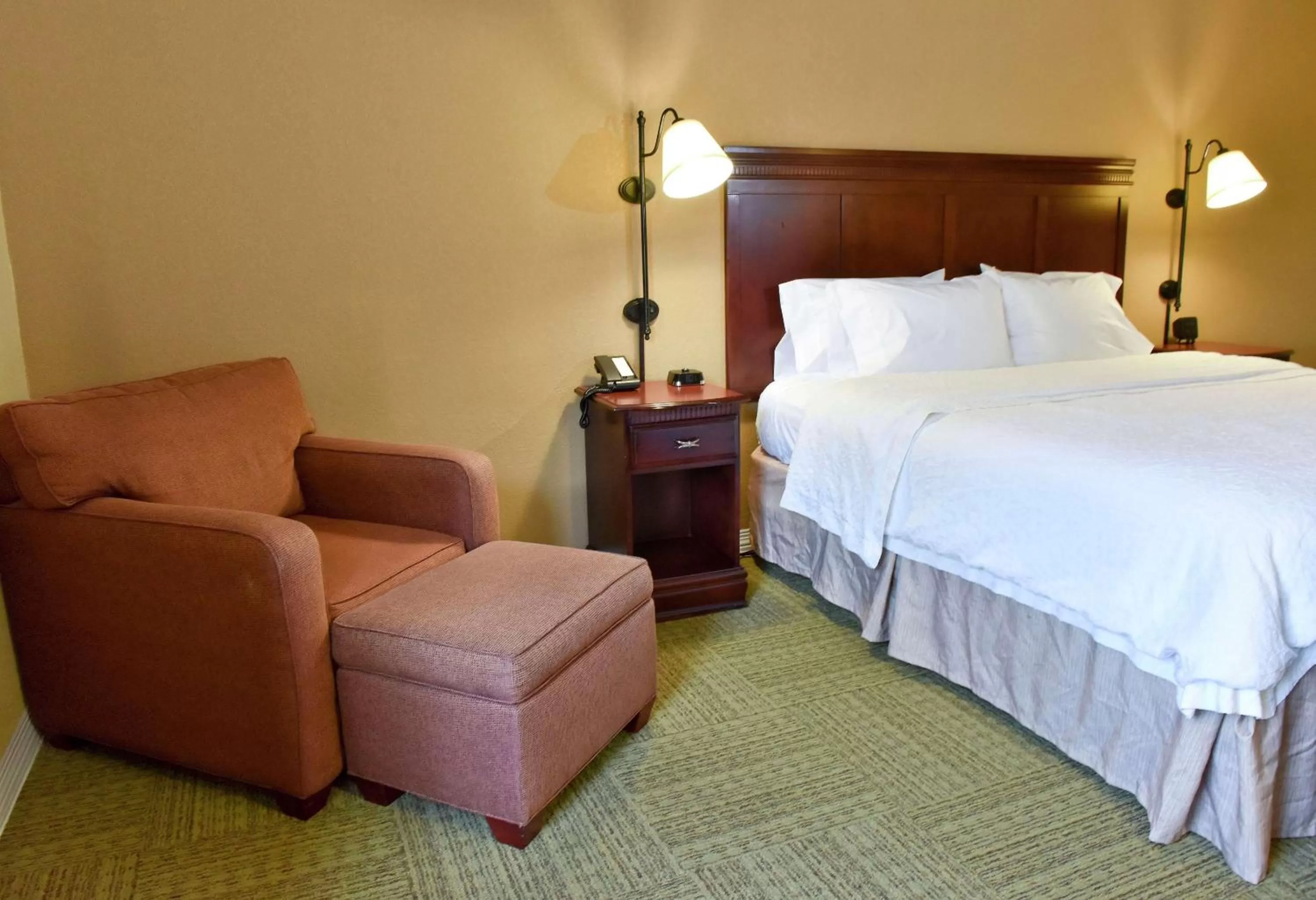 King Room with King Bed - Non-Smoking in Hampton Inn Ruston