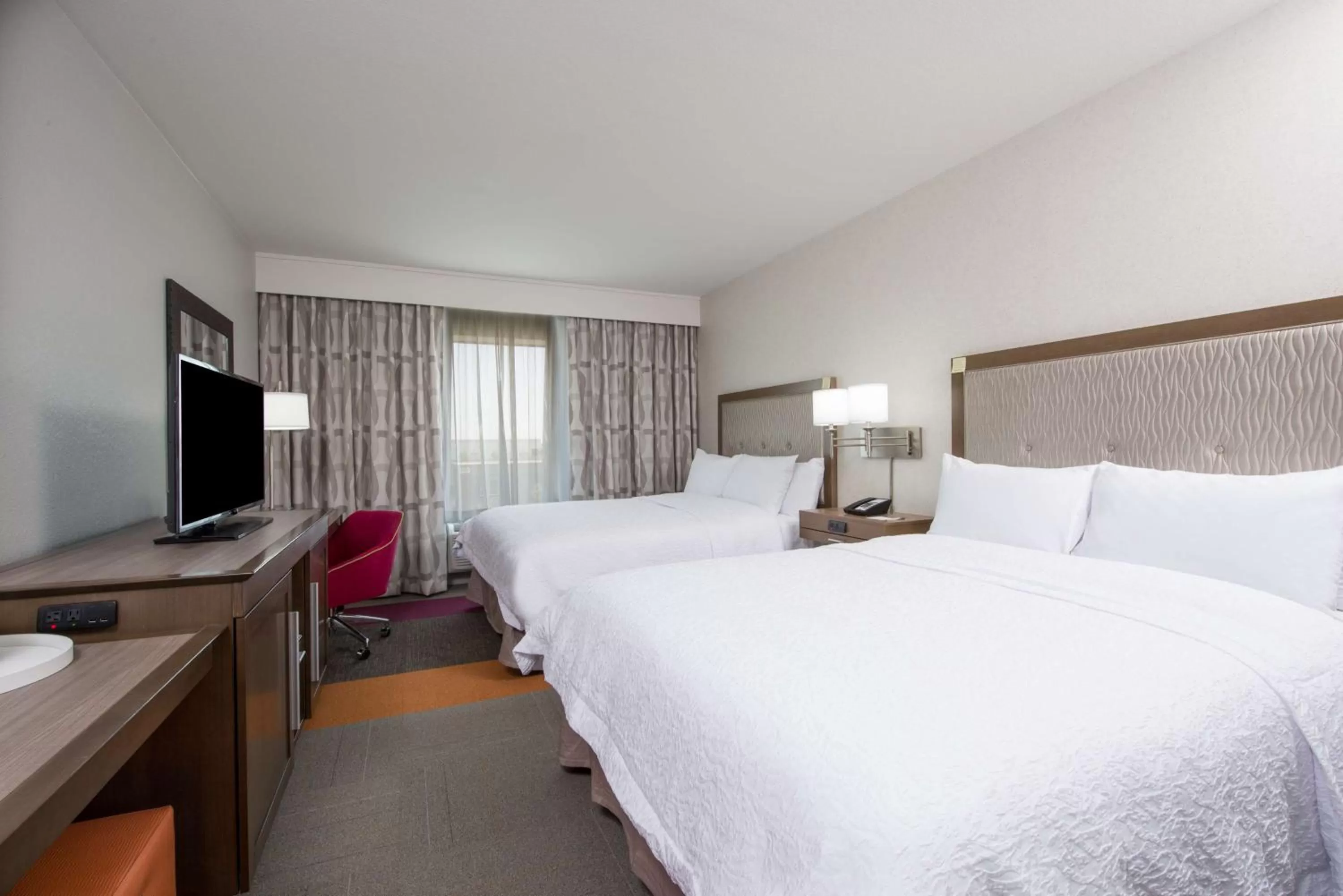 Queen Room with Two Queen Beds - Mobility Access/Non-Smoking in Hampton Inn & Suites Phoenix - East Mesa in Gilbert