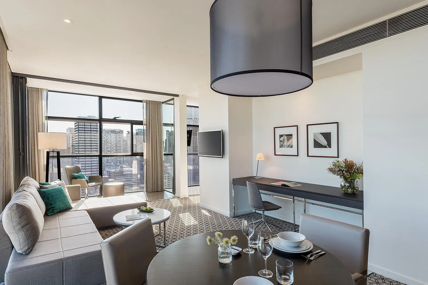 Deluxe Two-Bedroom Suite in Fraser Suites Sydney