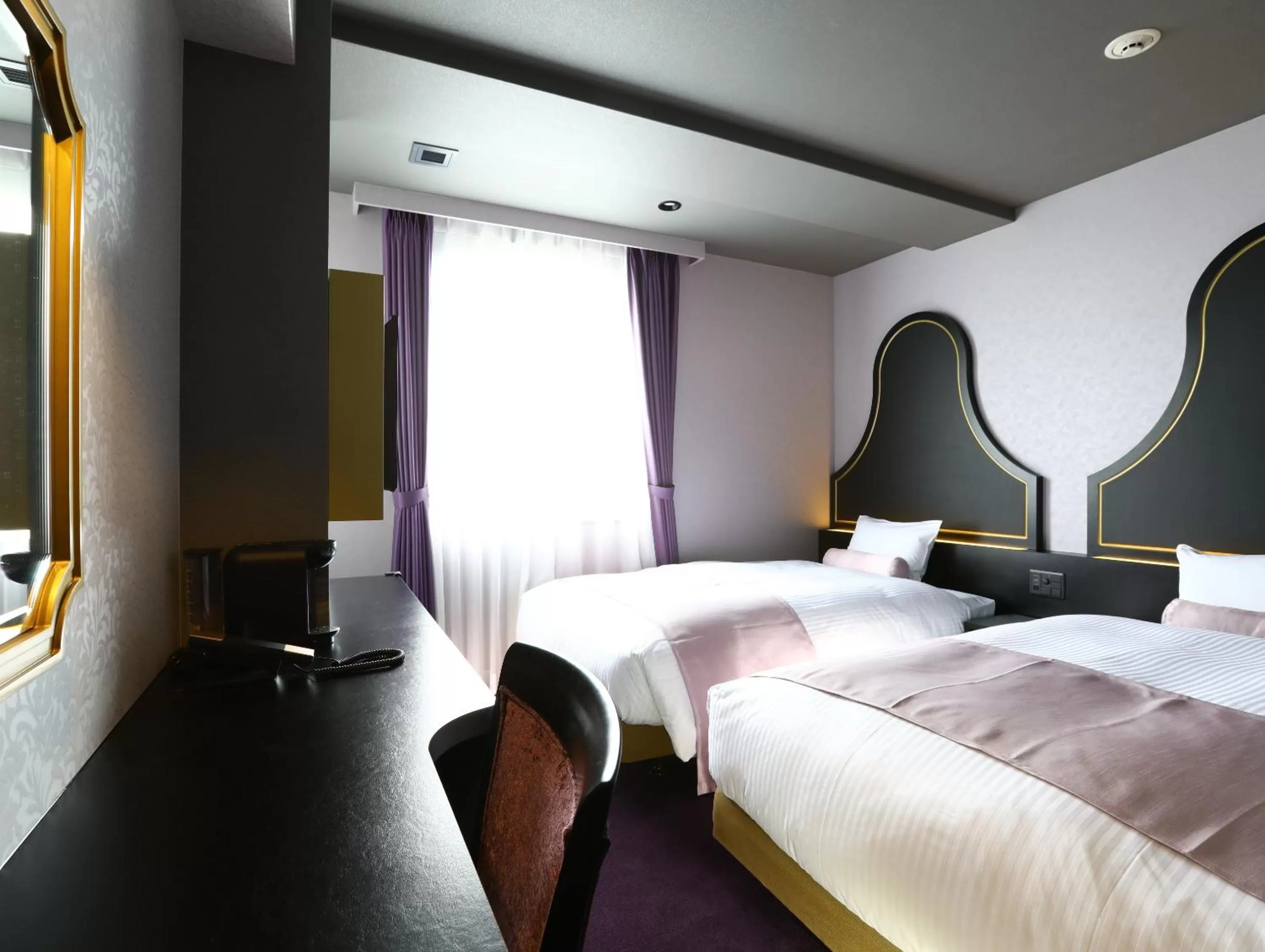 Twin Room - Non-Smoking in Hotel Wing International Select Osaka Umeda