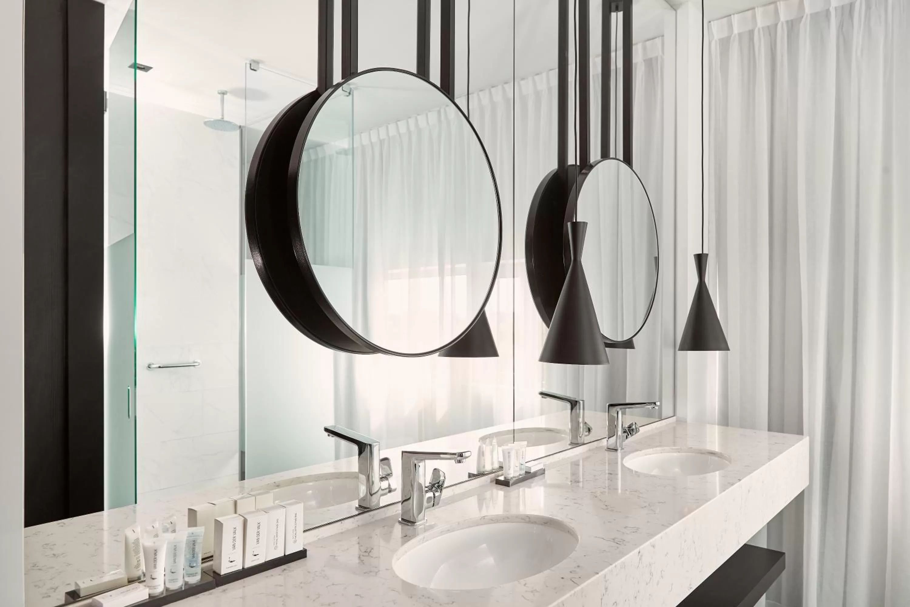 Superior Double Room in Van der Valk Zaltbommel-A2