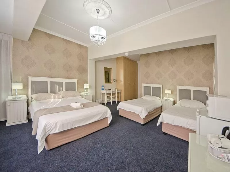 Family Suite - single occupancy in The Russel Hotel