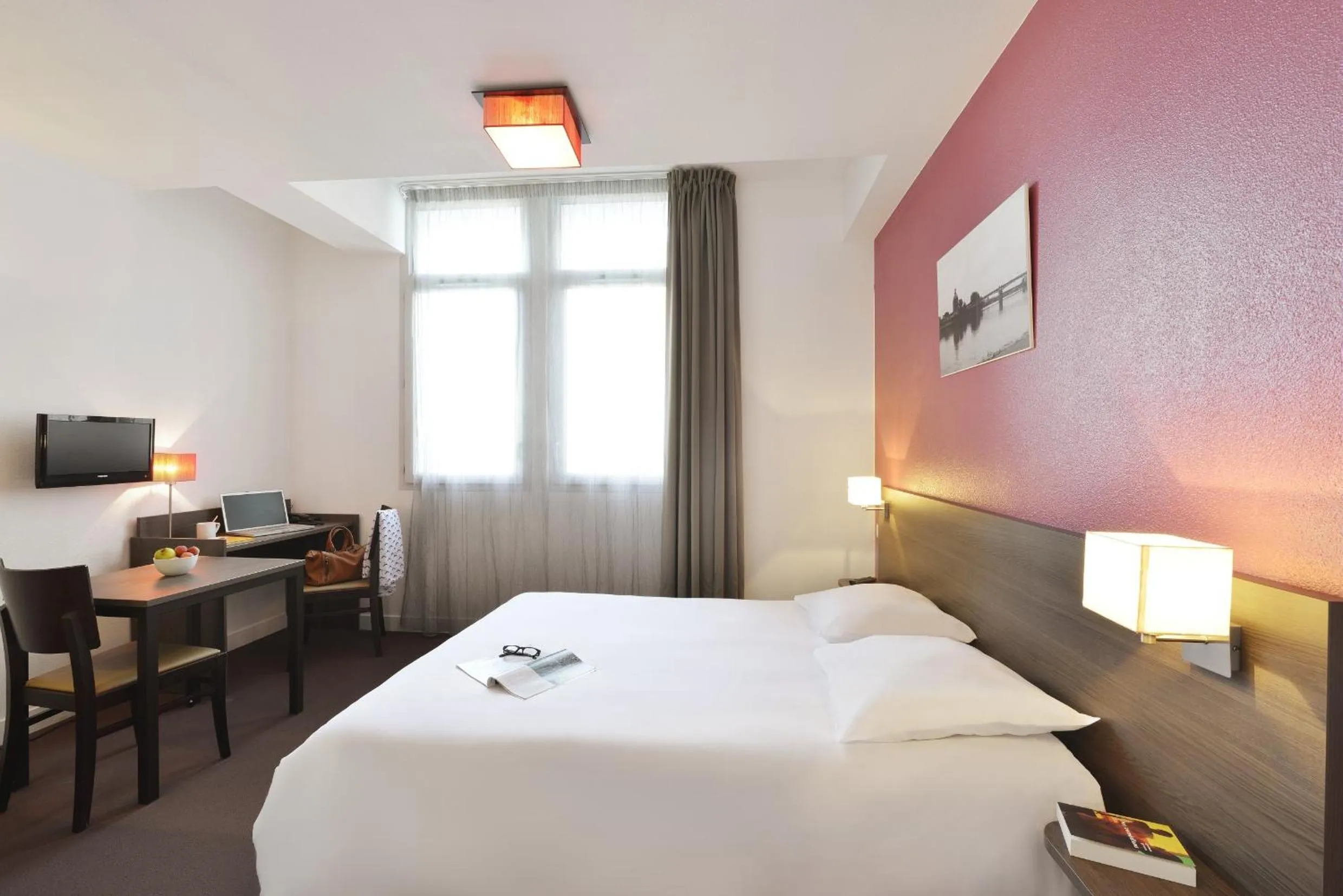 Studio in Aparthotel Adagio Access Toulouse St Cyprien