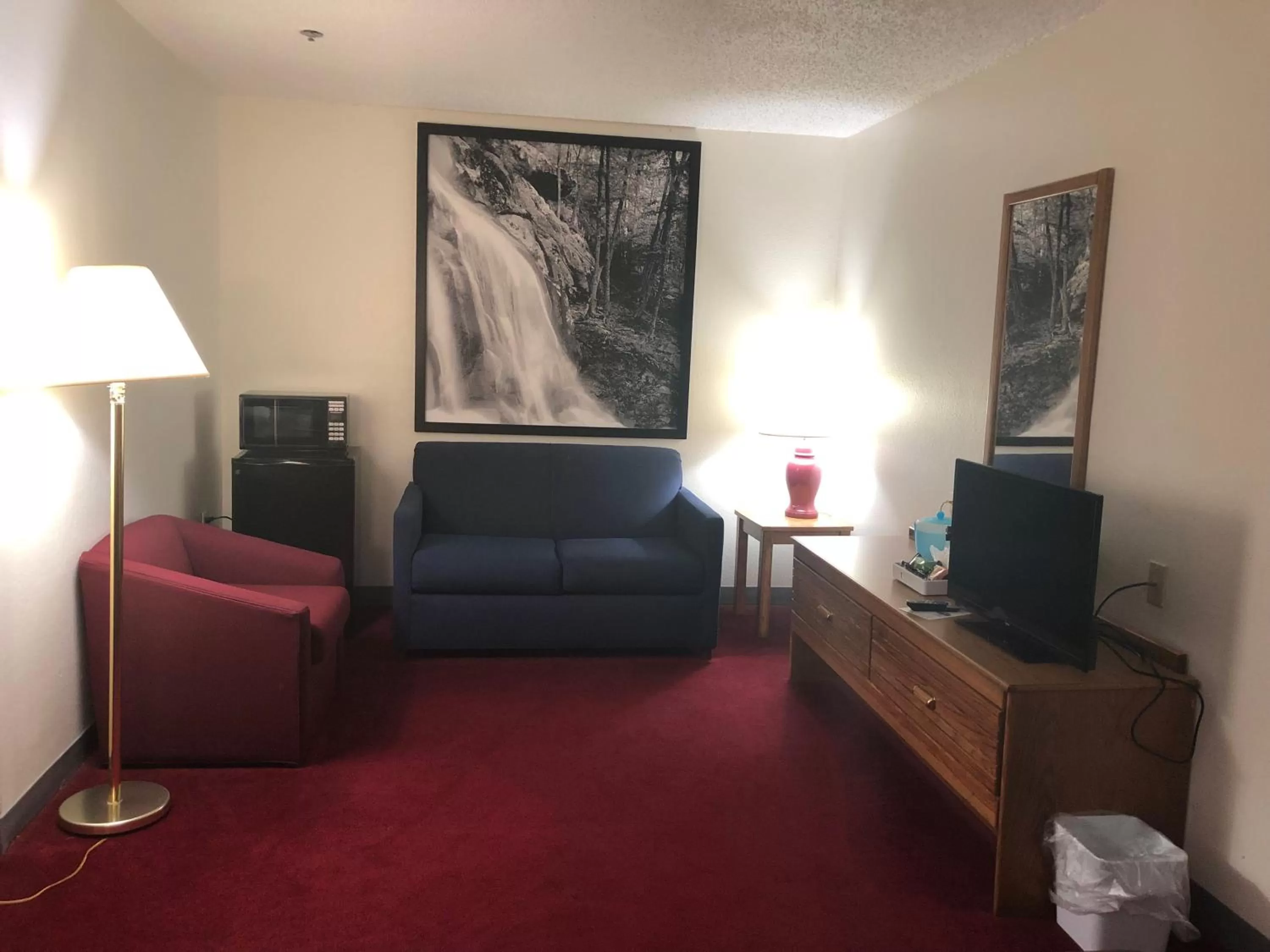 Suite with Two Double Beds - Non-Smoking in Super 8 by Wyndham Front Royal