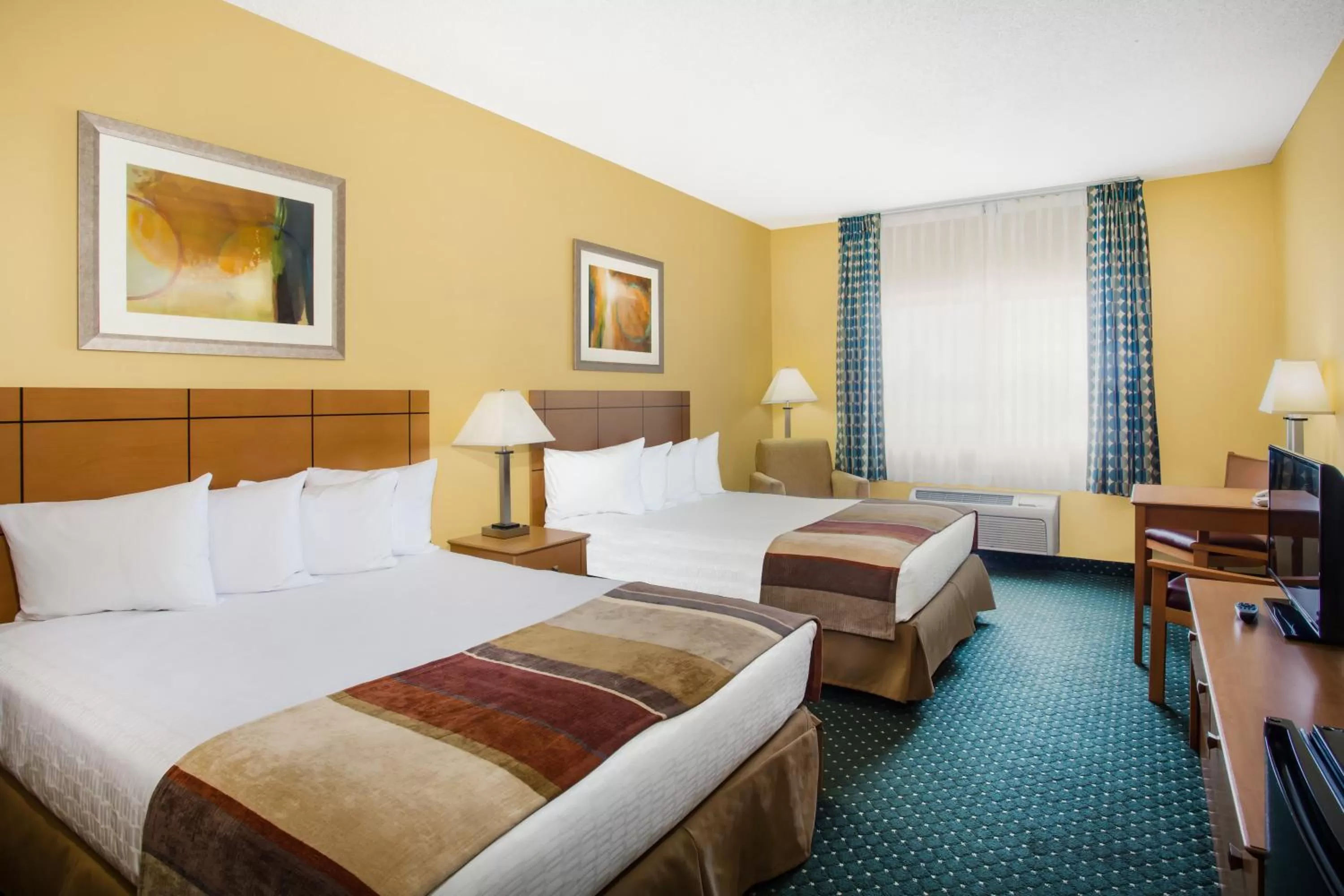 Queen Room with Two Queen Beds - Non-Smoking in Baymont by Wyndham Helena