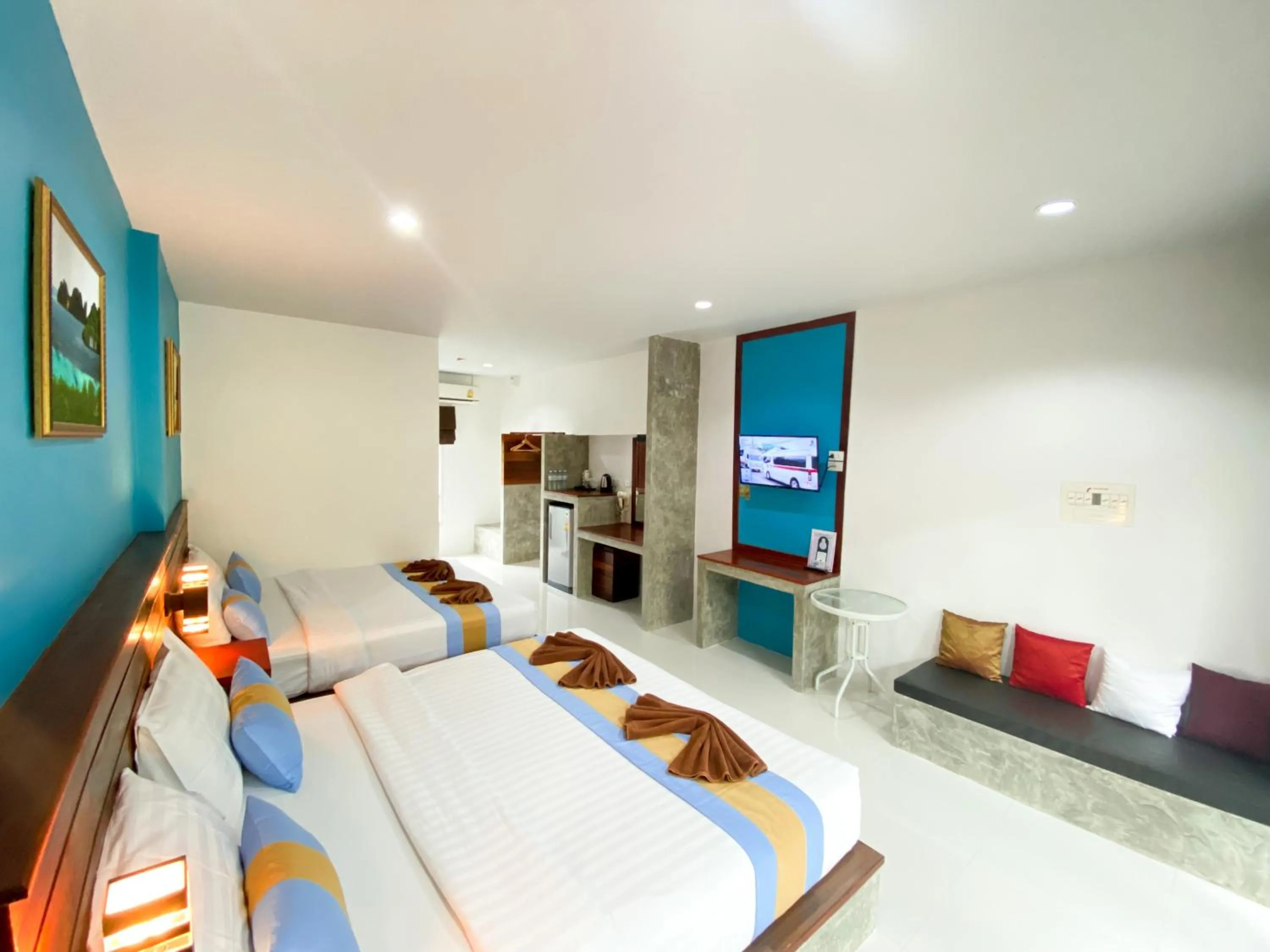 Family Room with Balcony in Hatzanda Lanta Resort - SHA Extra Plus