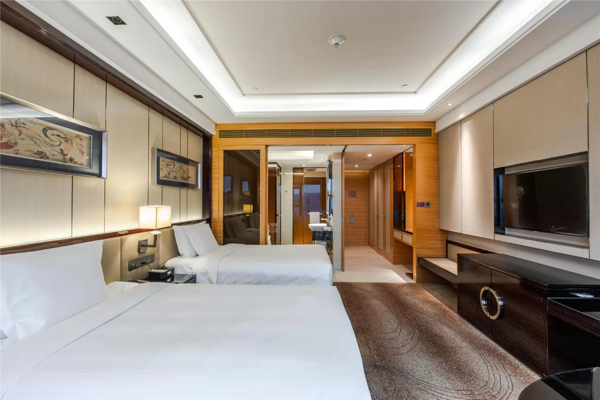 Standard Twin Room with River View in Crowne Plaza Hotel Lanzhou by IHG