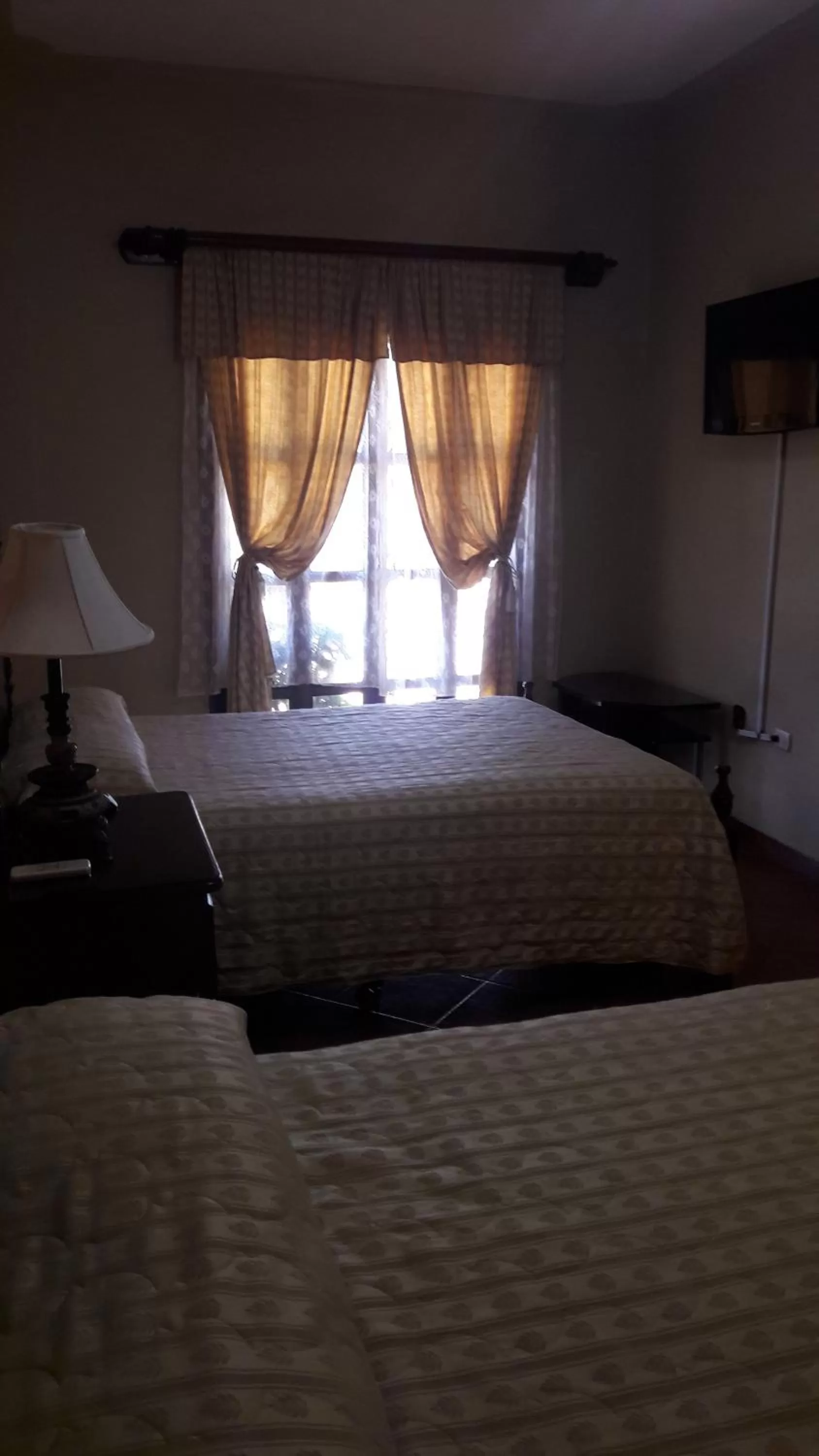 Twin Room in Hotel Acropolis Maya