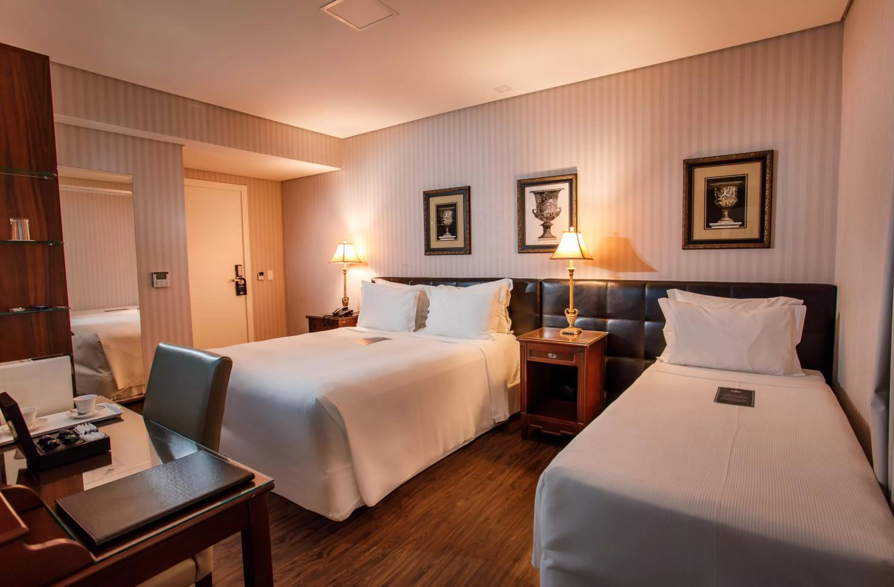 Luxury Triple Room in Sofistic Hotel