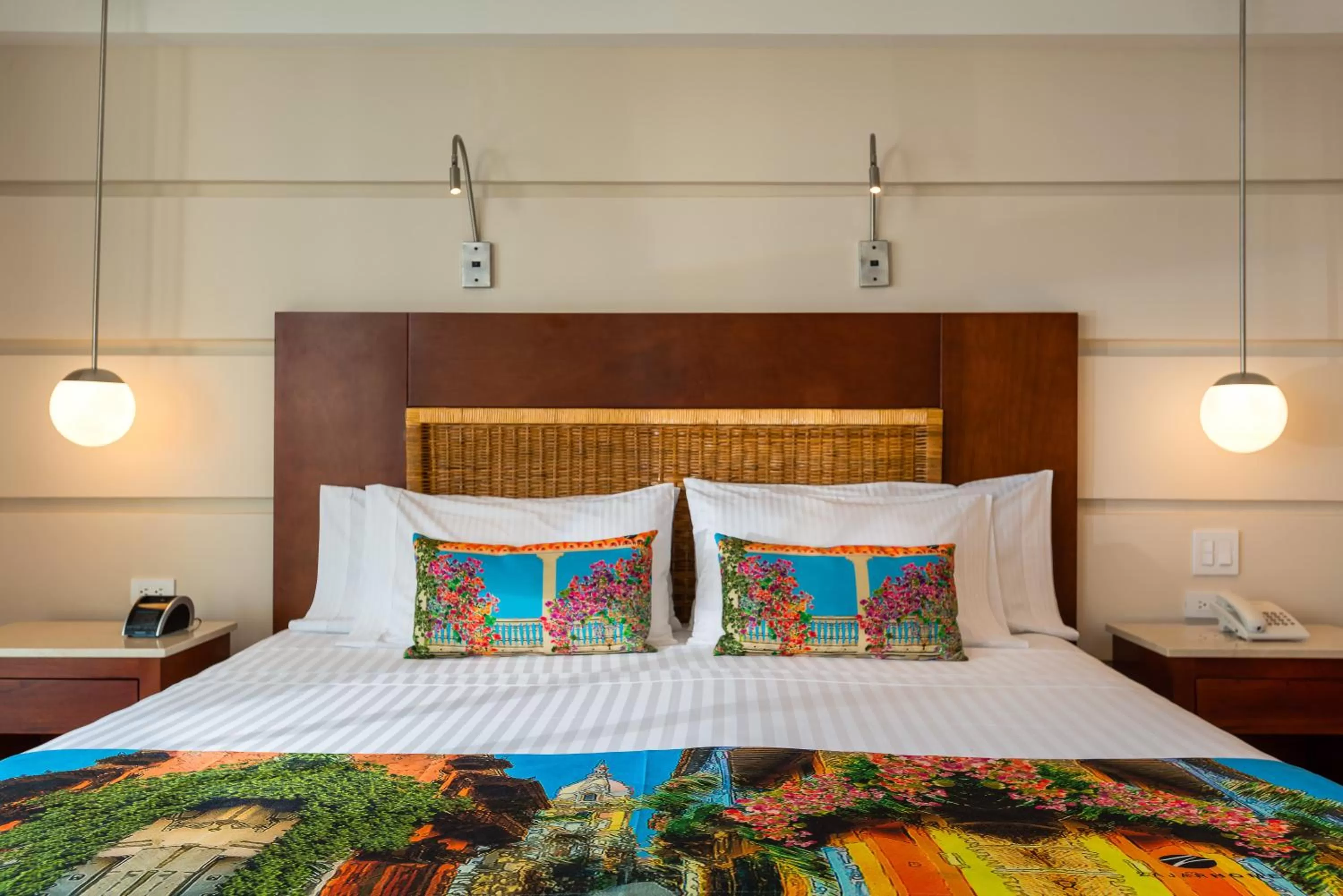 Double Superior Room with Street View in Hotel Dann Cartagena