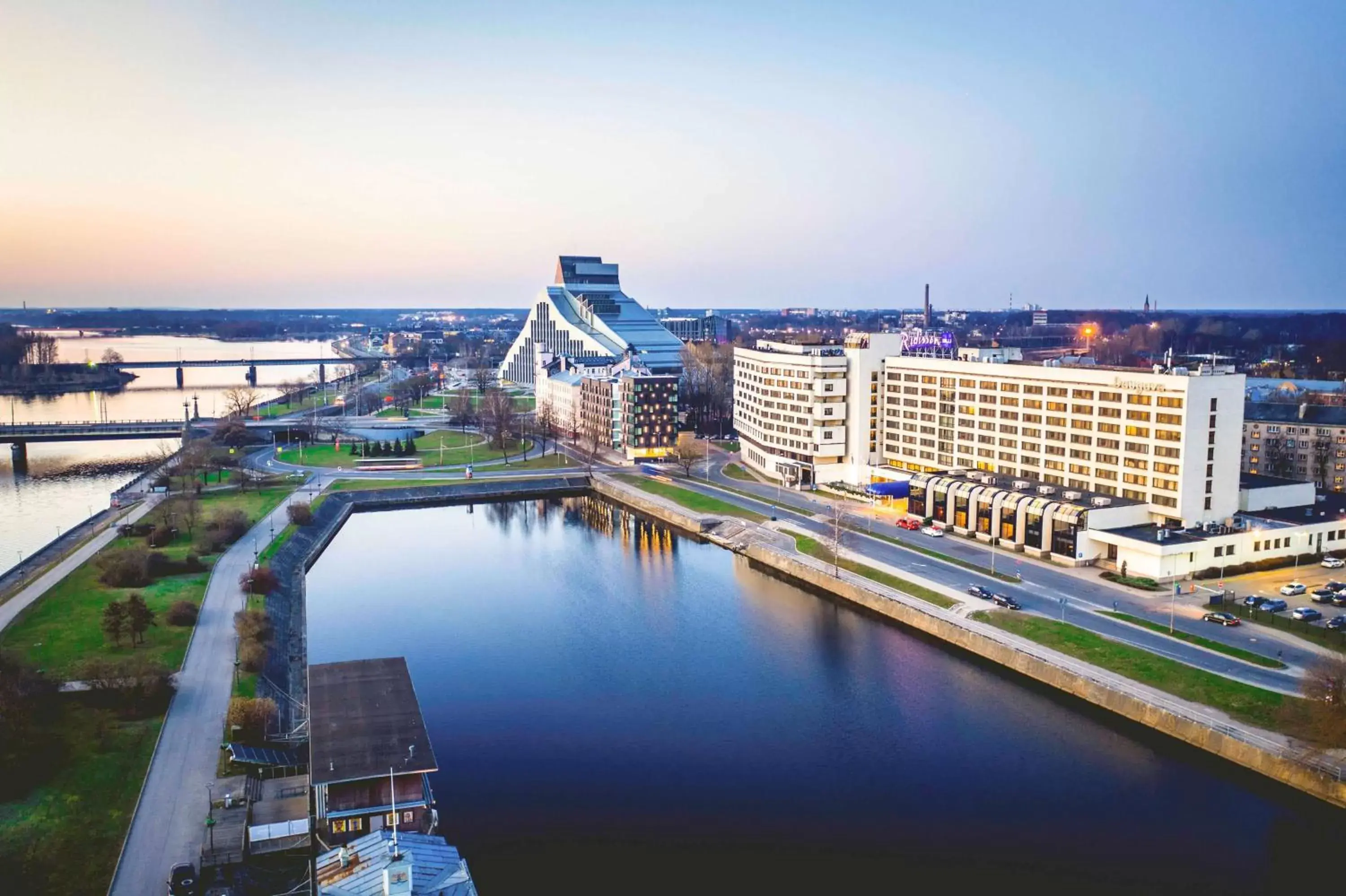 Radisson Blu Hotel & Spa, Daugava Riga Radisson Blu Hotel & Spa, Daugava Riga