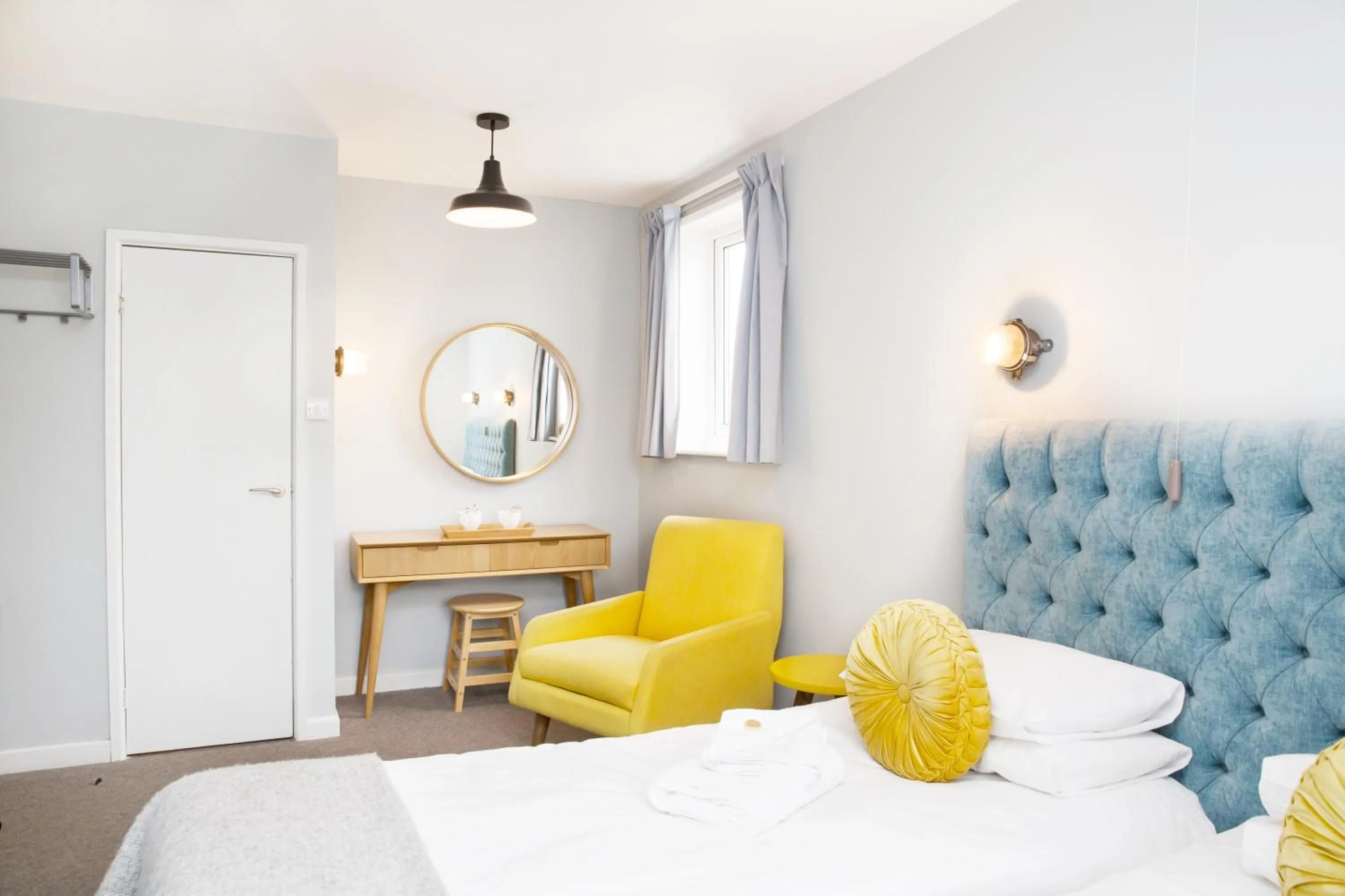 Standard Twin Room in The Lerryn