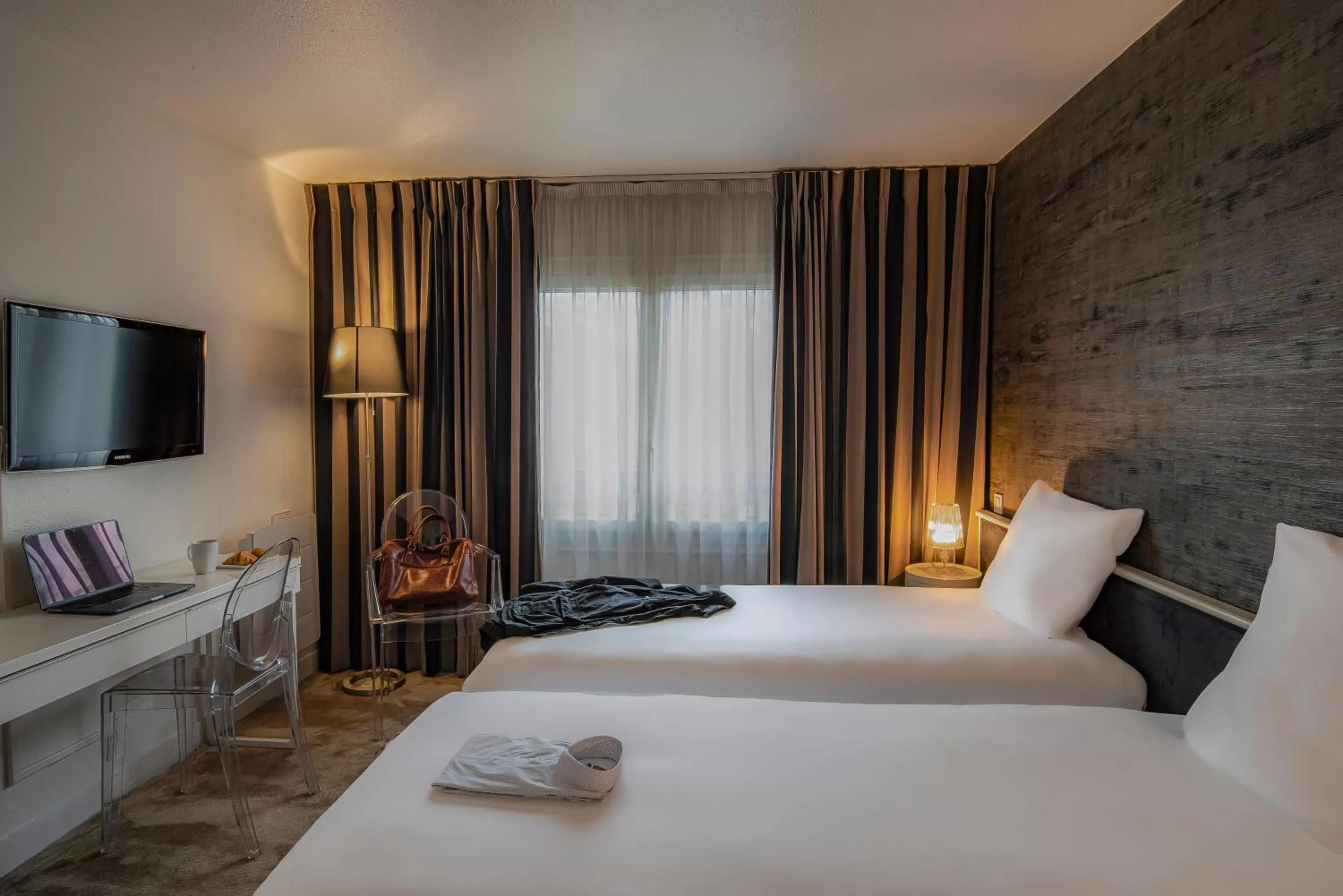 Twin Room in Hôtel Quorum