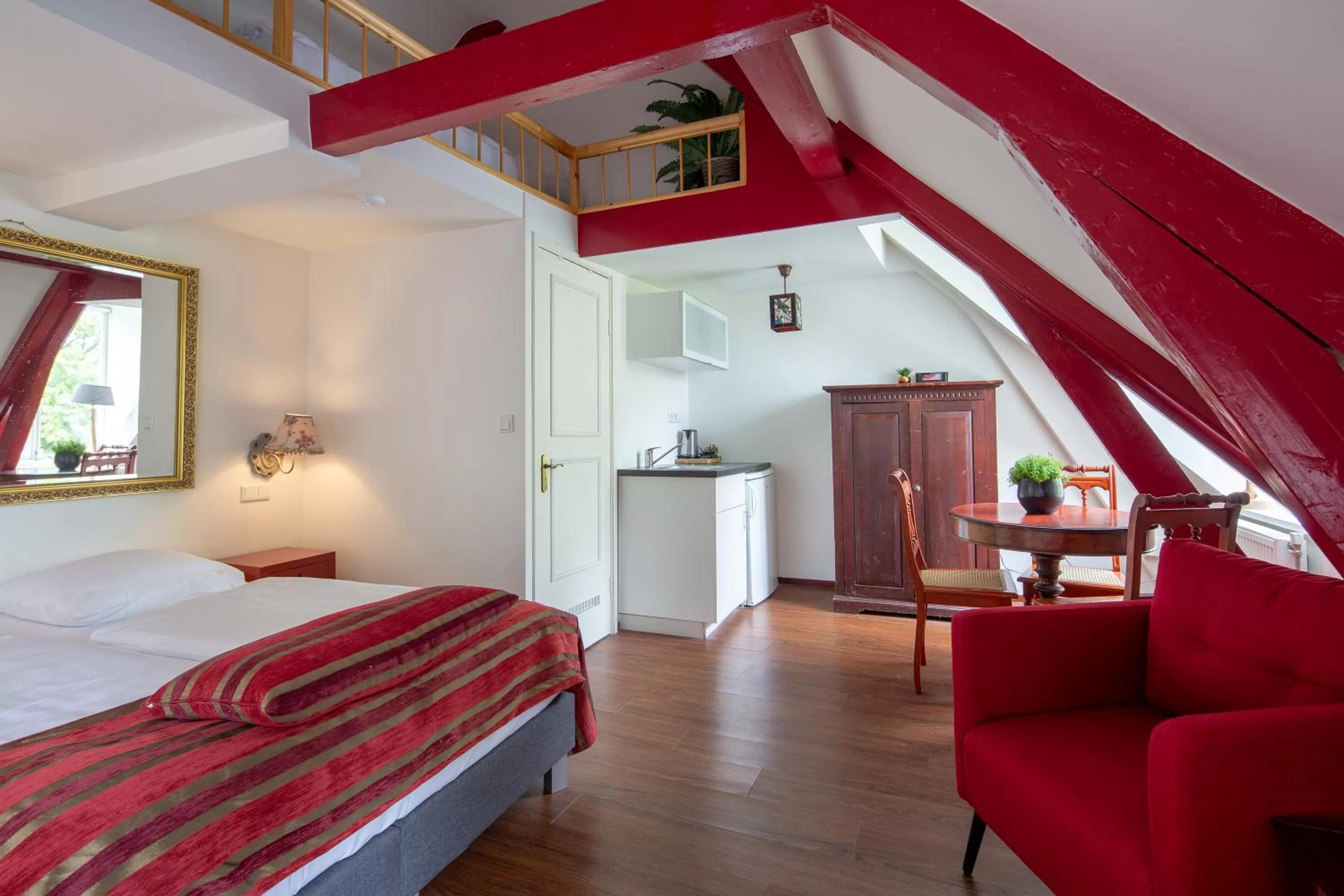 Family Suite (4 Adults) in Amsterdam House Hotel