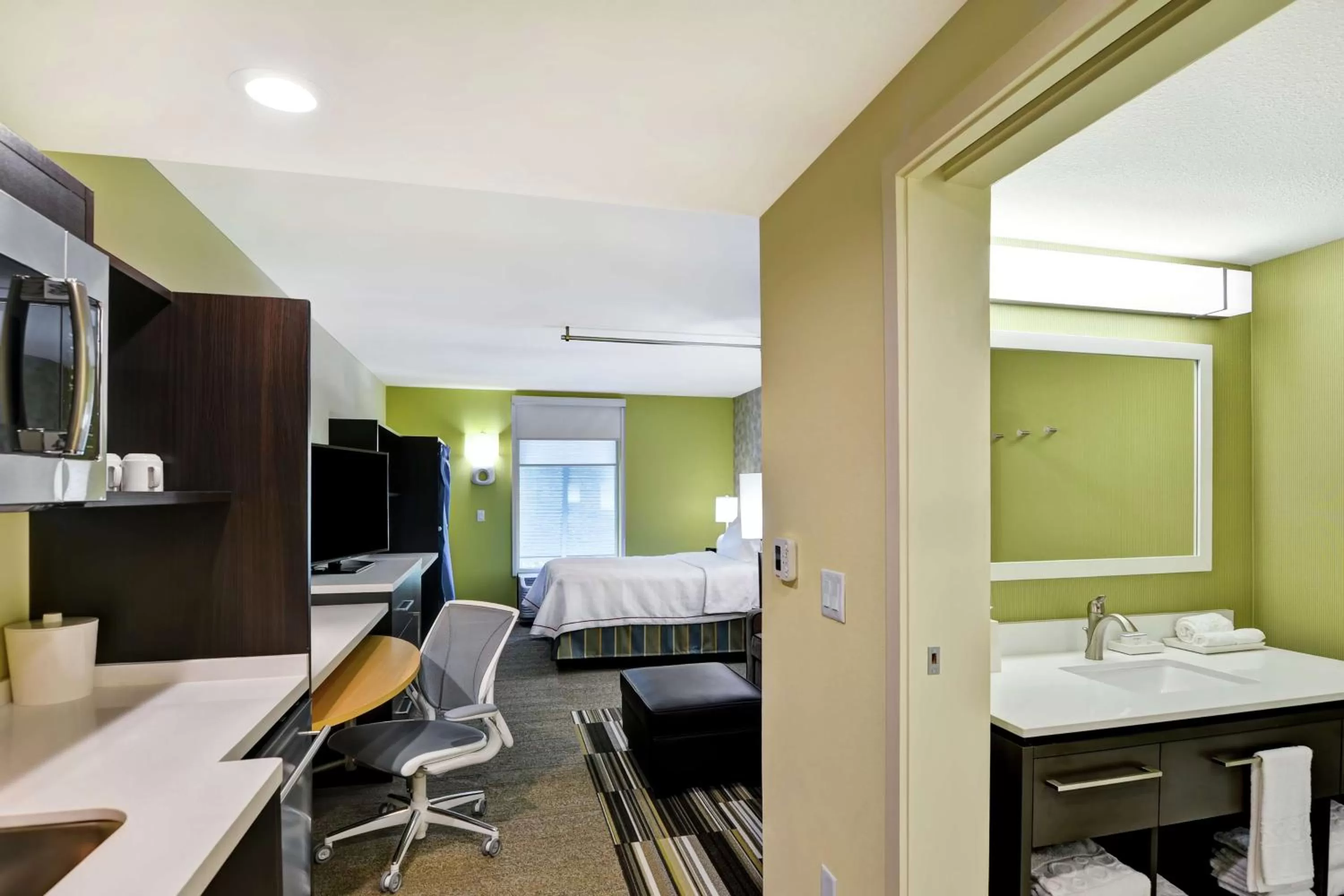 Queen Studio - Non-Smoking in Home2 Suites By Hilton Hilton Head