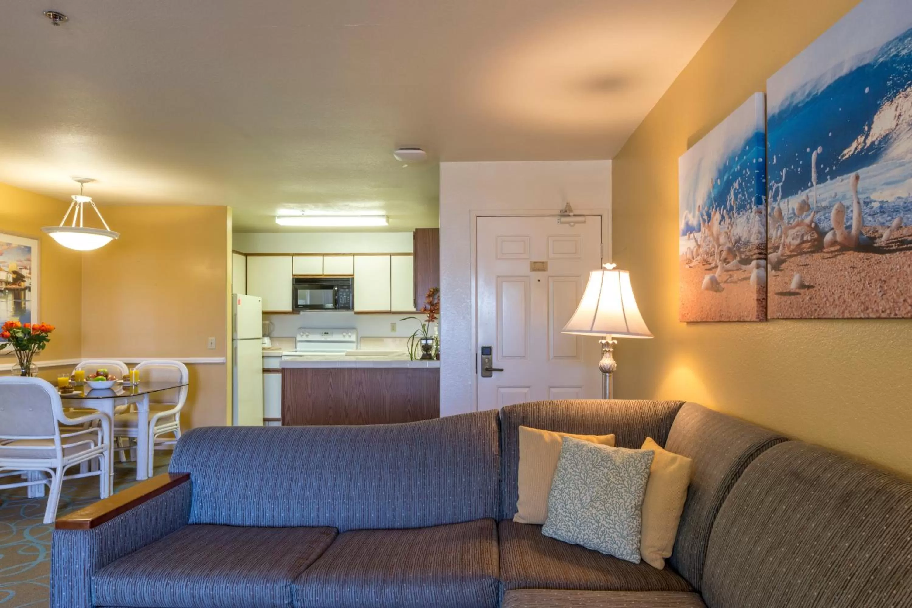 Two-Bedroom Suite in Capistrano SurfSide Inn