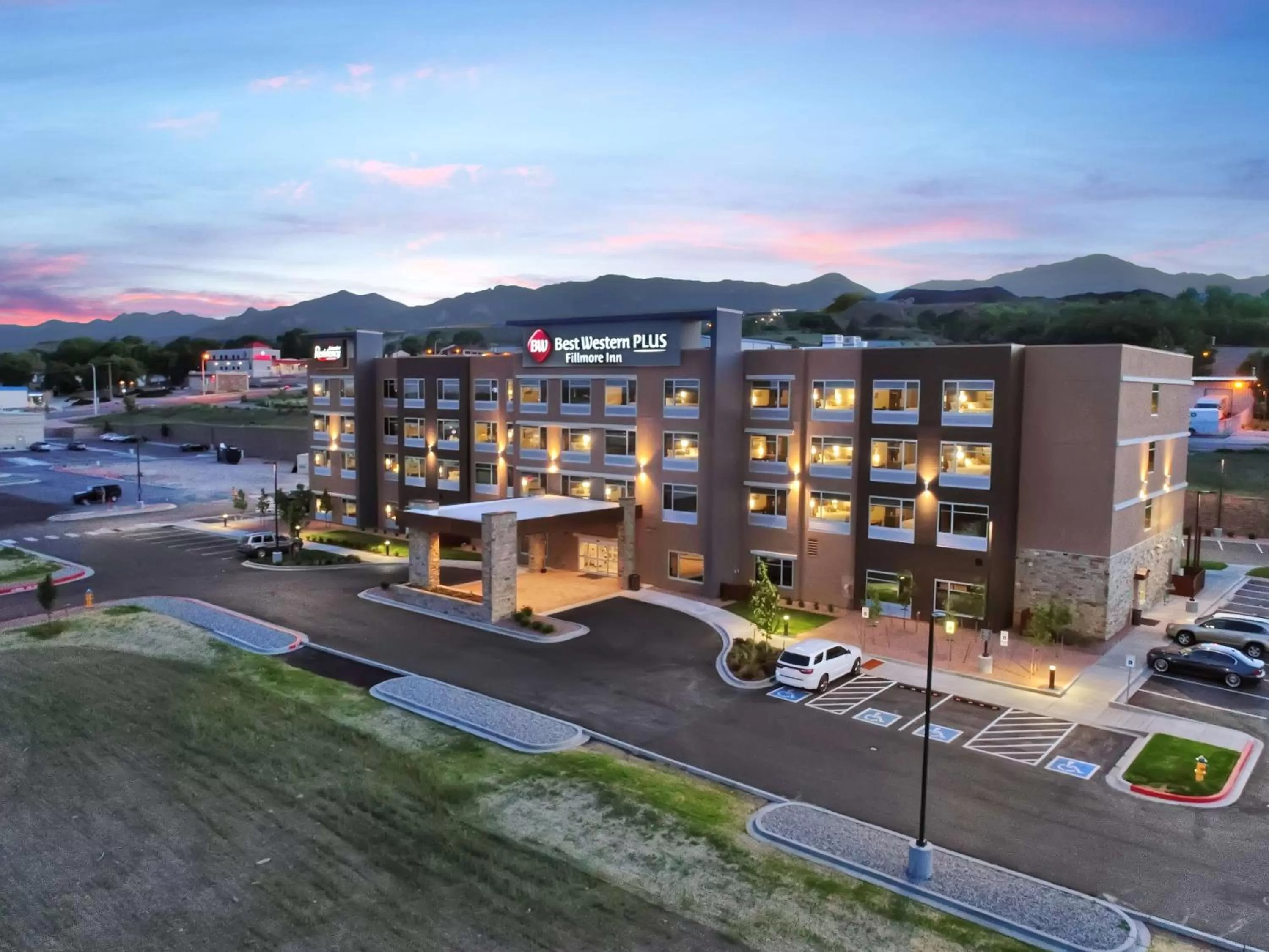 Best Western Plus Fillmore Inn & Suites