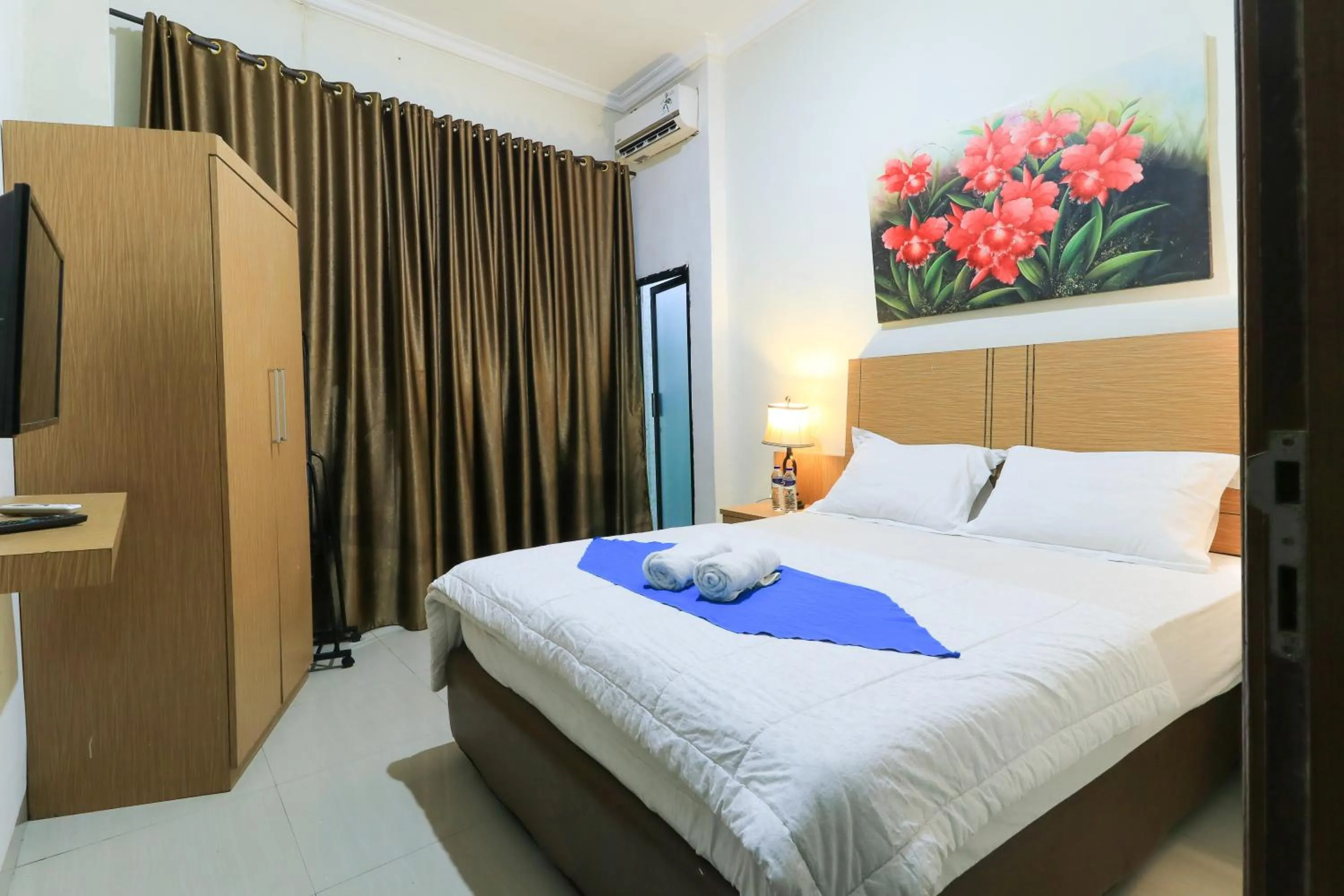 Labuana Homestay and Cafe Garden Makassar