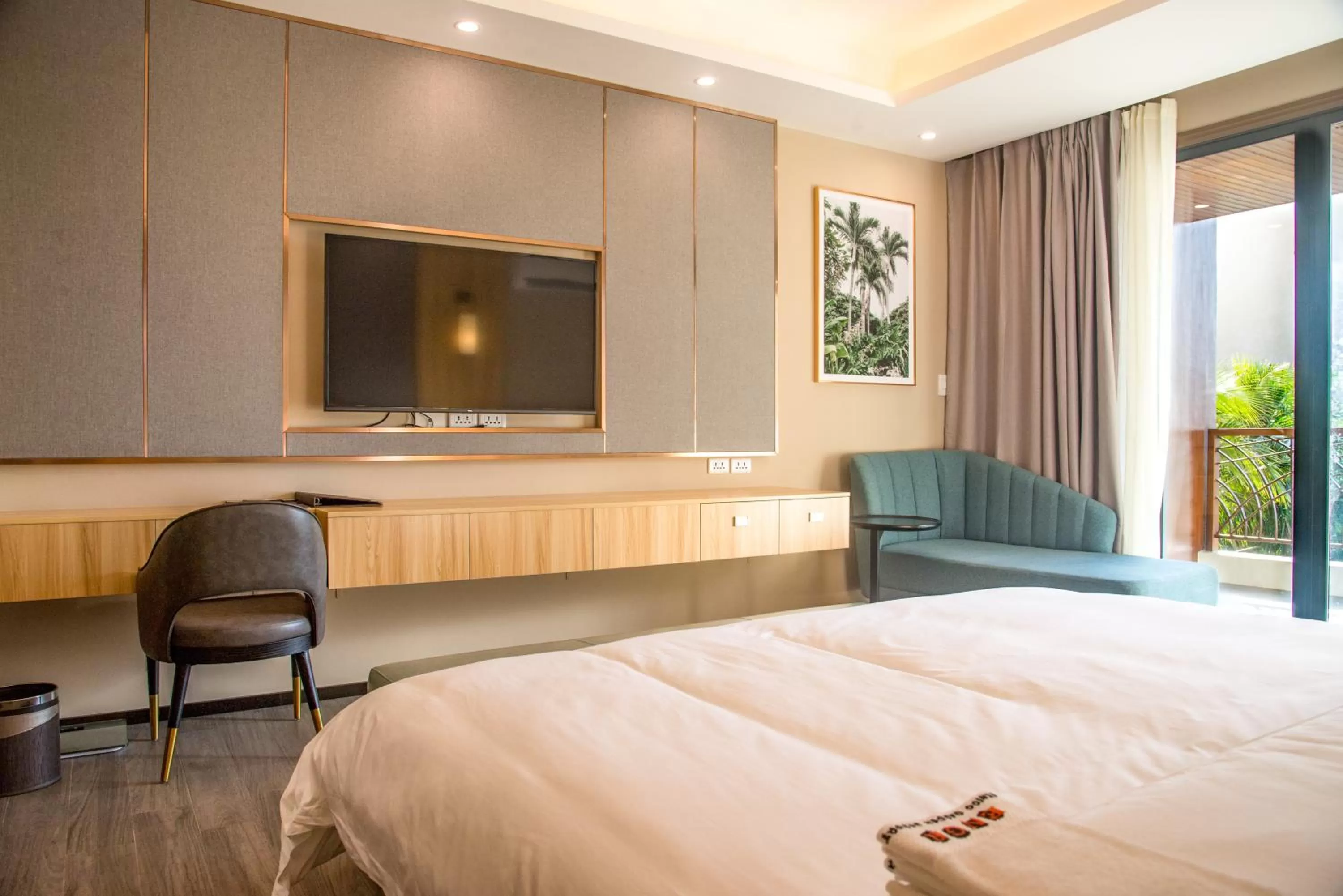 King Room with Sea View in El Nido Garden Resort