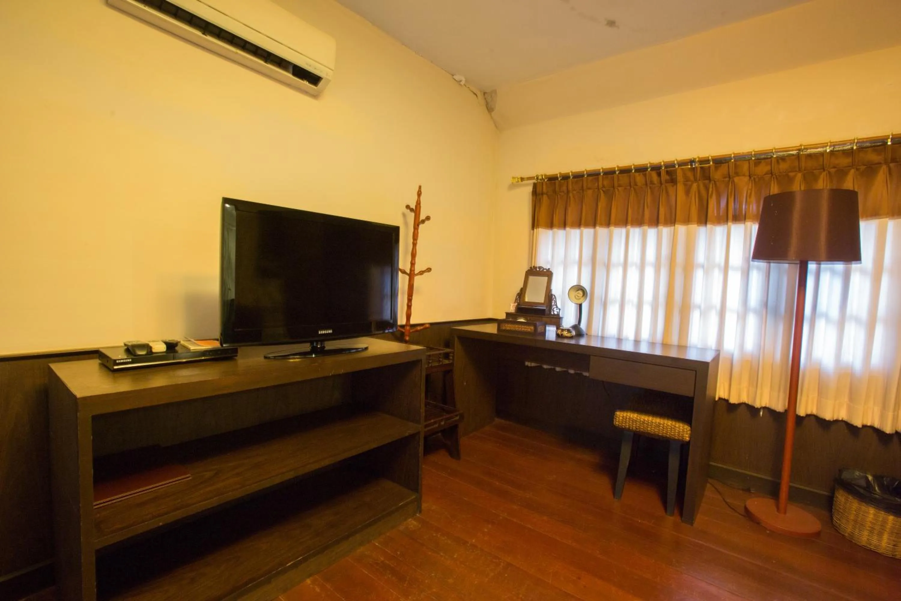 Seating area in Inrawadee Resort