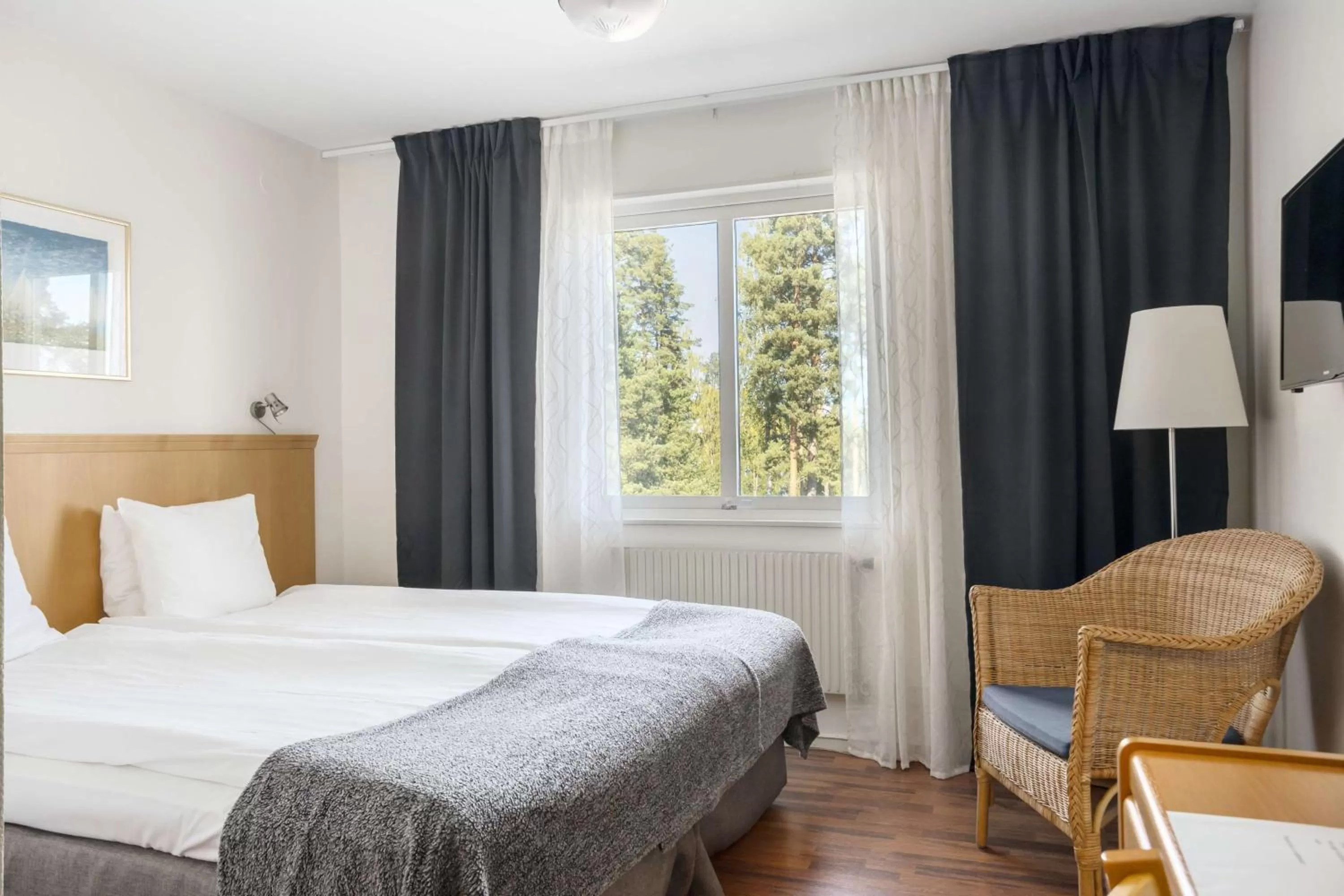 Double Room with Lake View in Hotell Frykenstrand; Sure Hotel Collection by Best Western