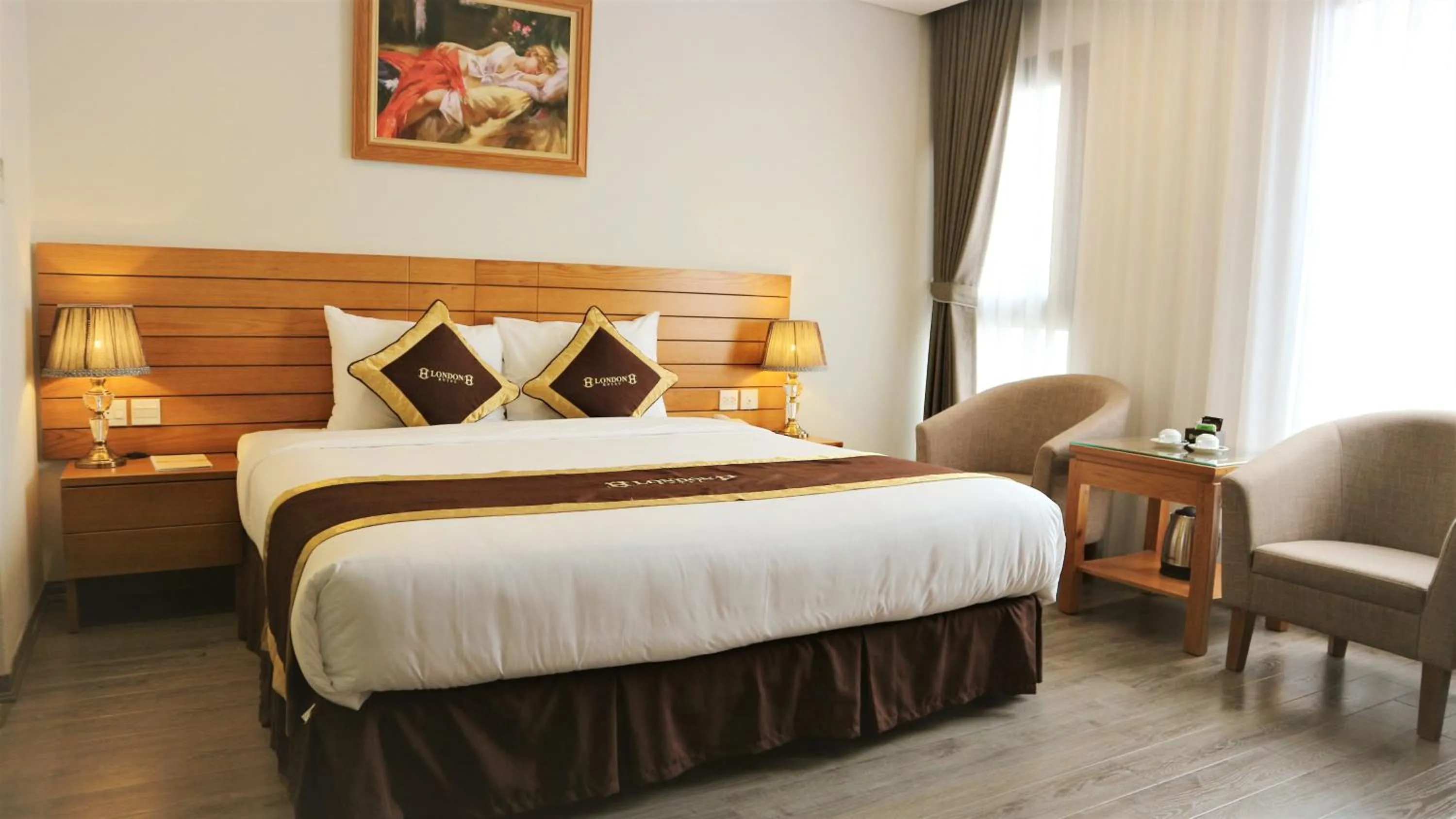 Double or Twin Room with View in London Hanoi Hotel